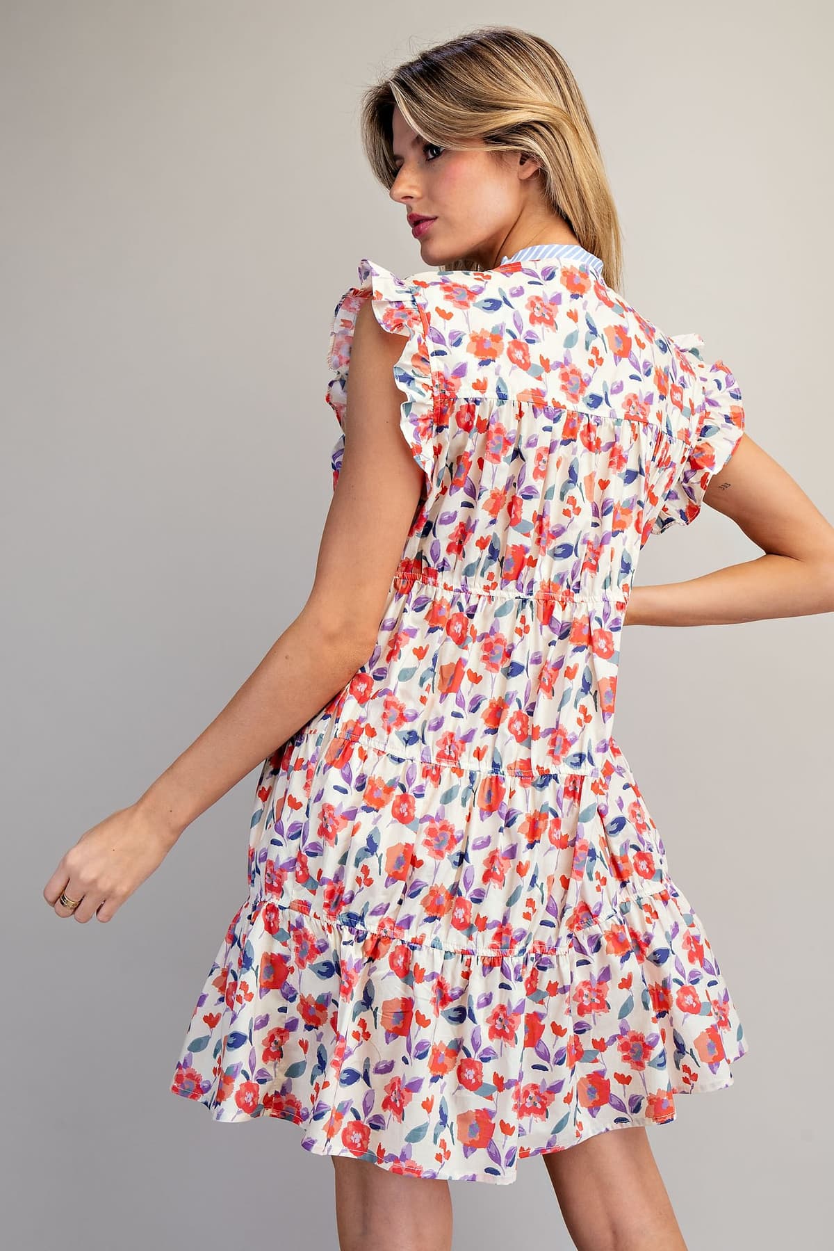 DK14895 - CORAL FLOWER