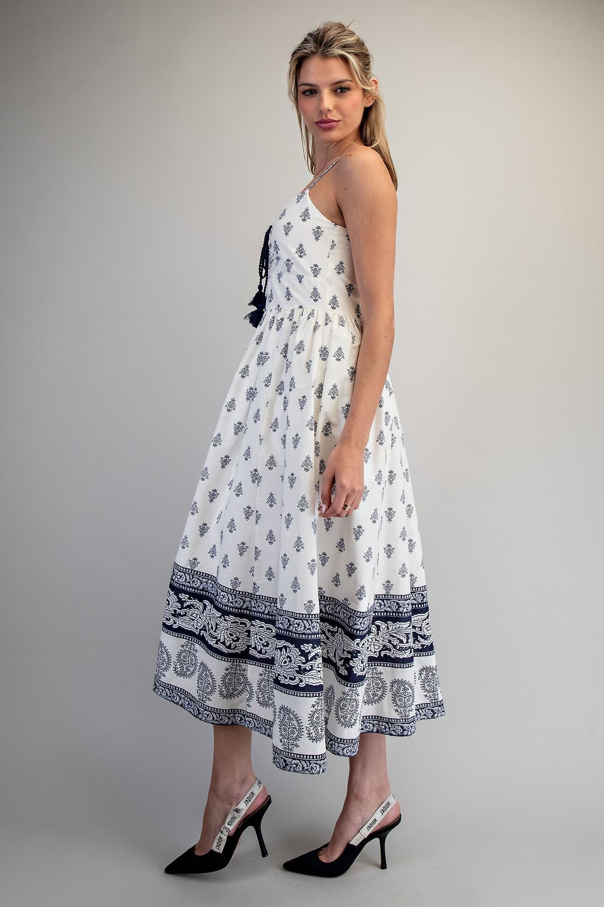 DH15286 - OFF WHITE