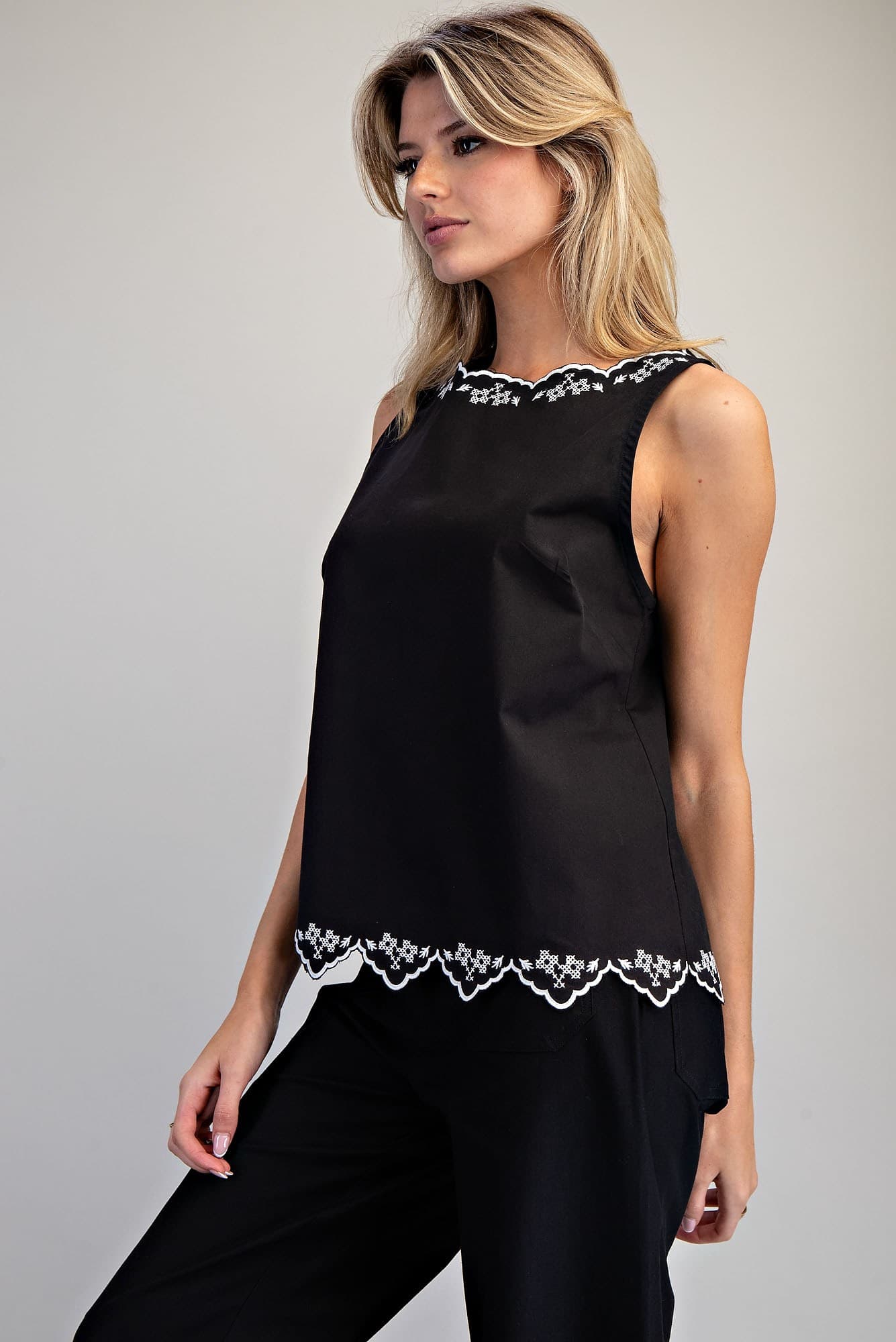 TH15452 - BLACK