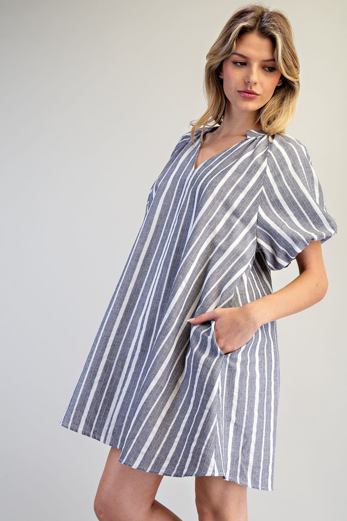 DK14679 - BLUE GRAY