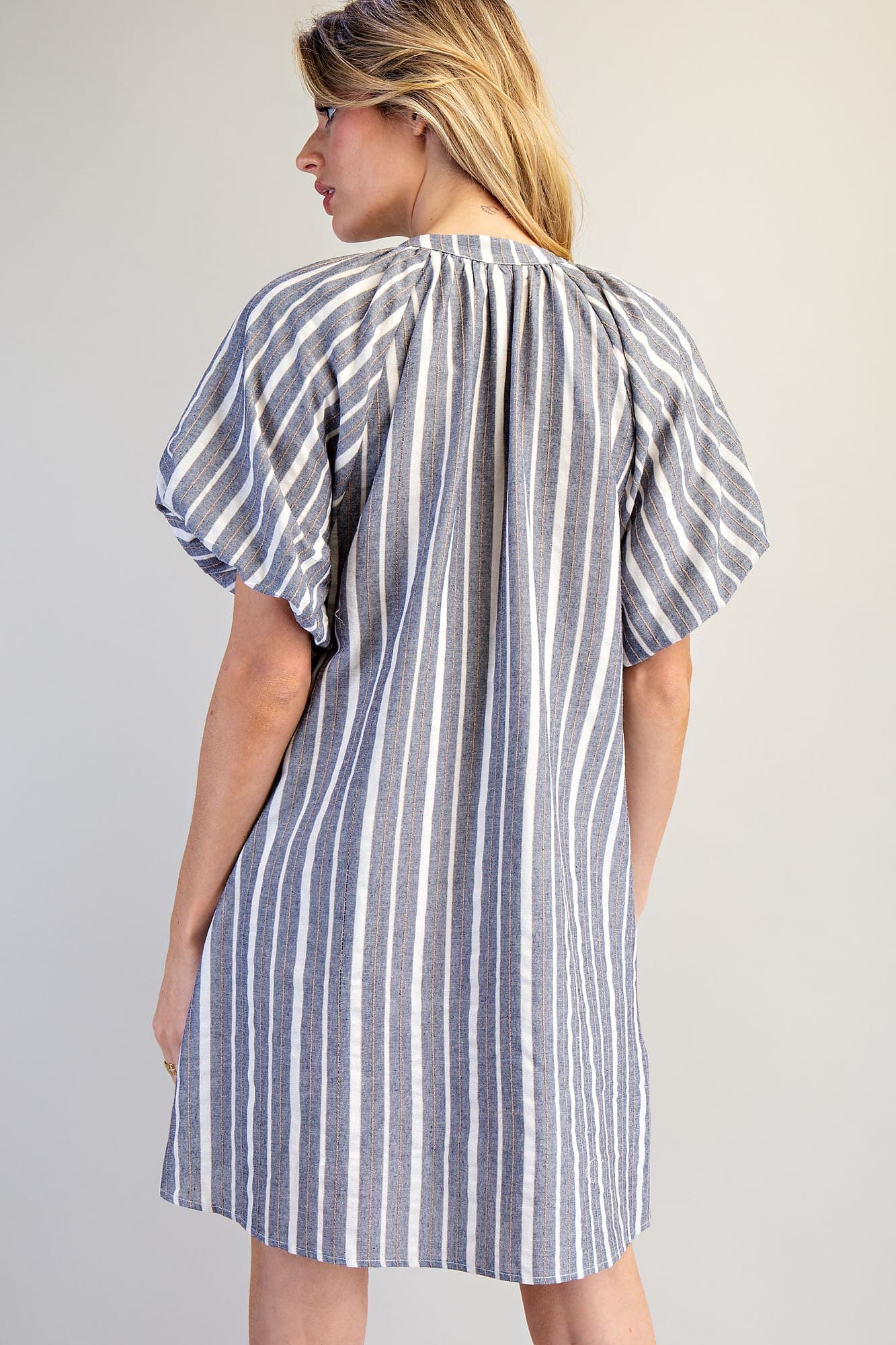DK14679 - BLUE GRAY