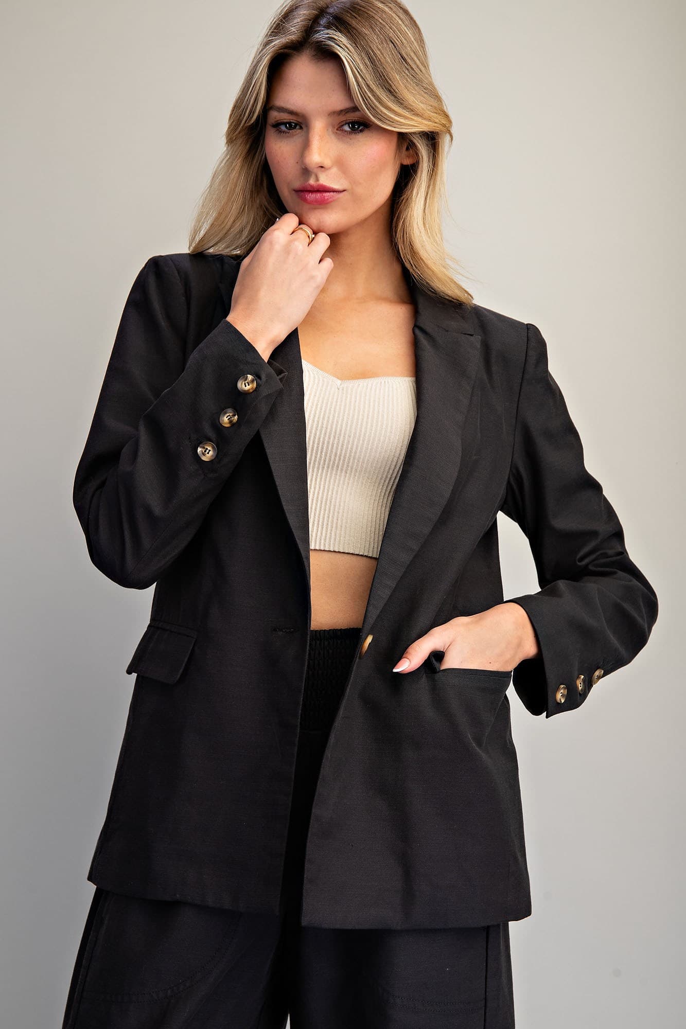 JK14886 - BLACK