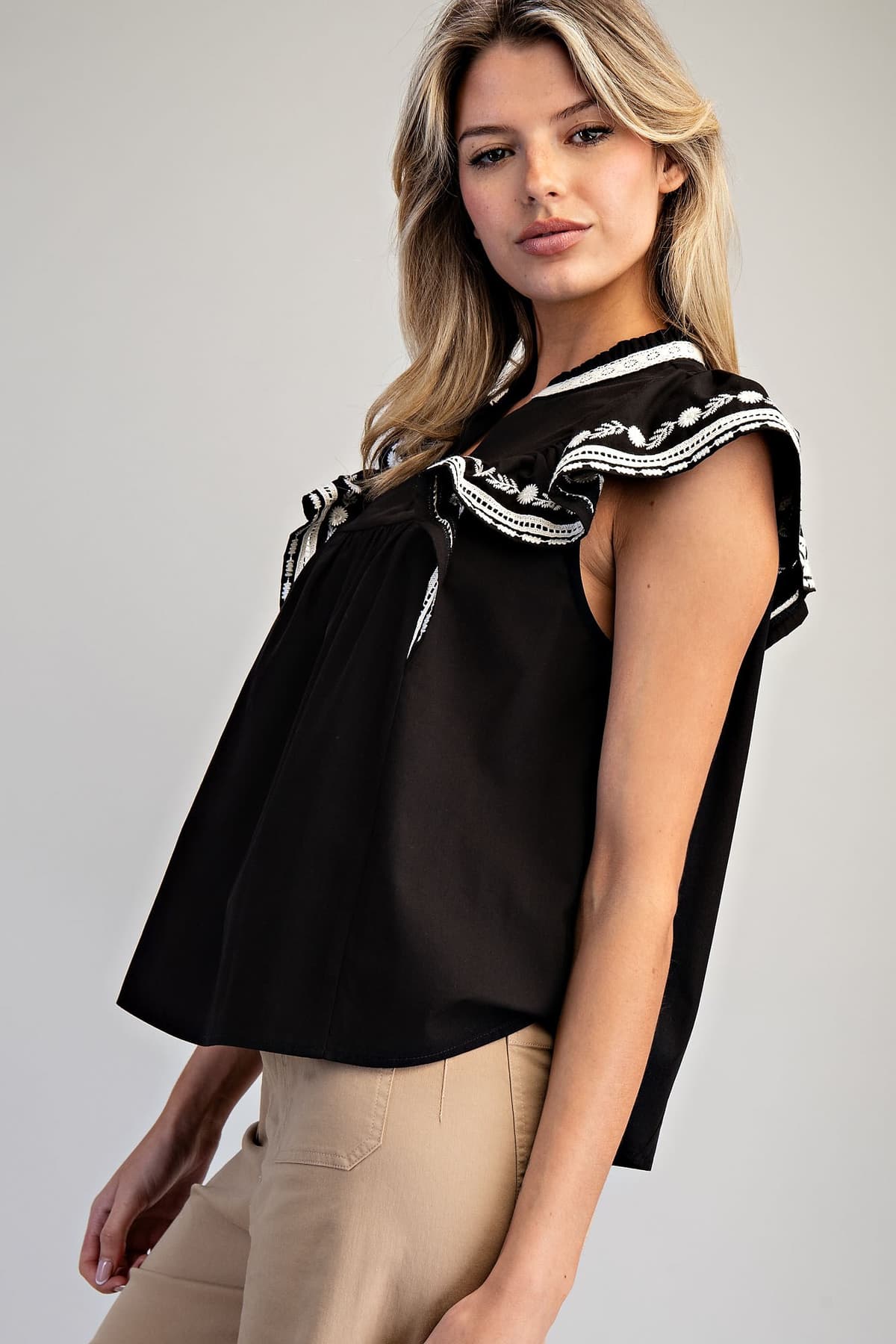 TH15520 - BLACK