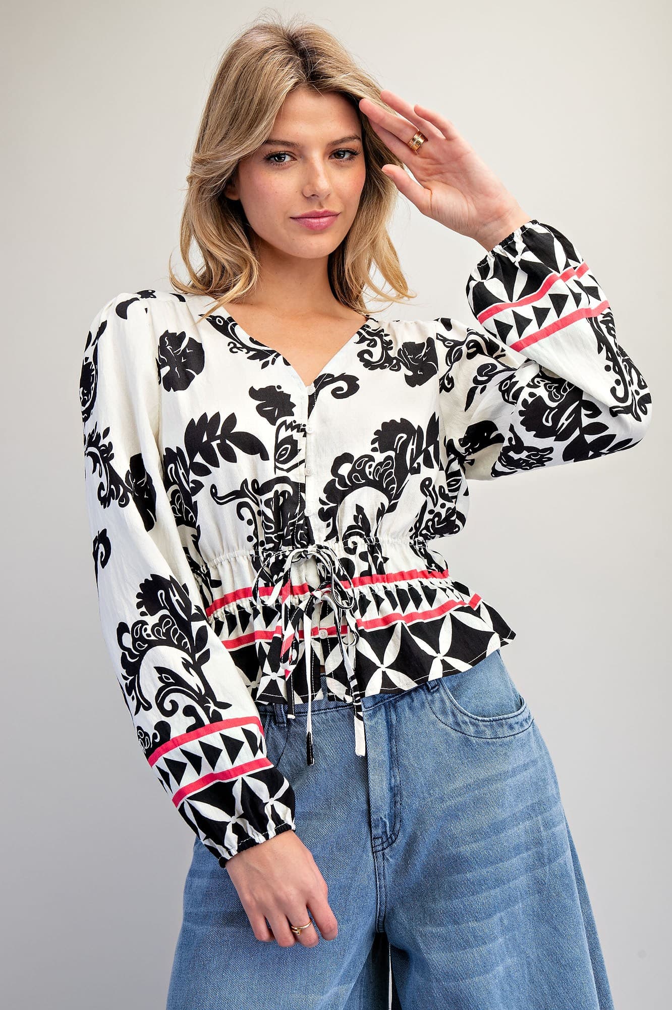 TH15516 - BLACK