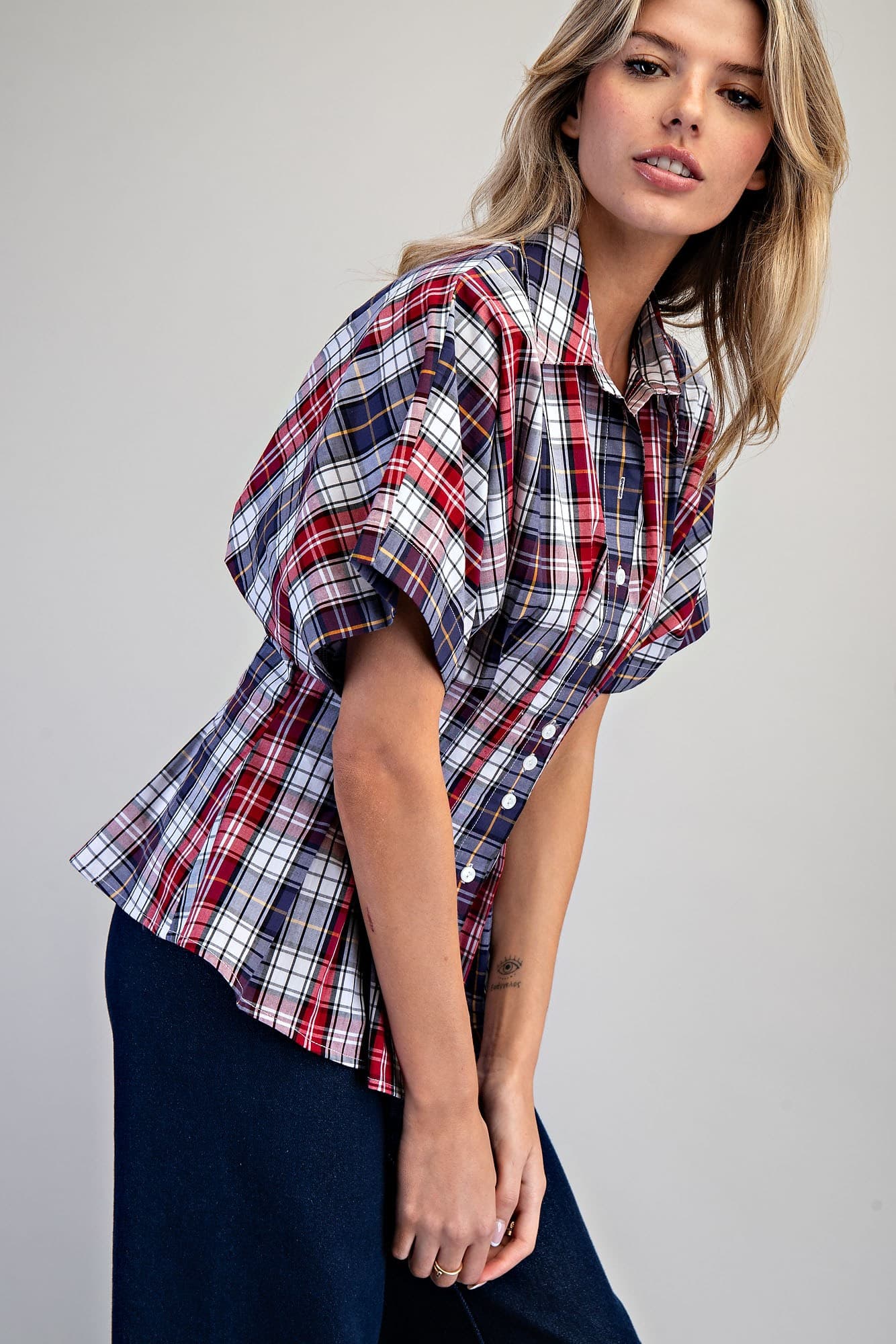 TK16041 - CHERRY RED