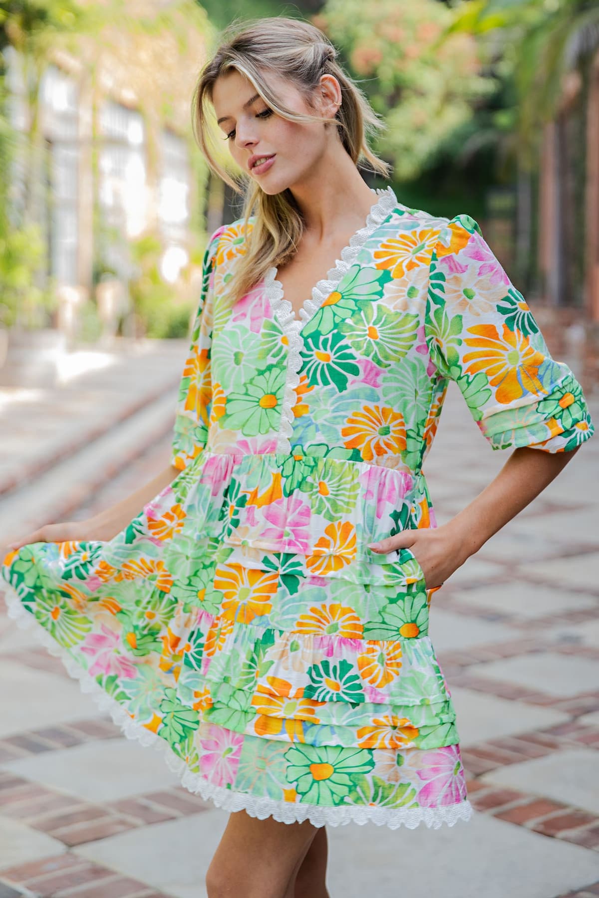 DK14931 - SPRING GREEN
