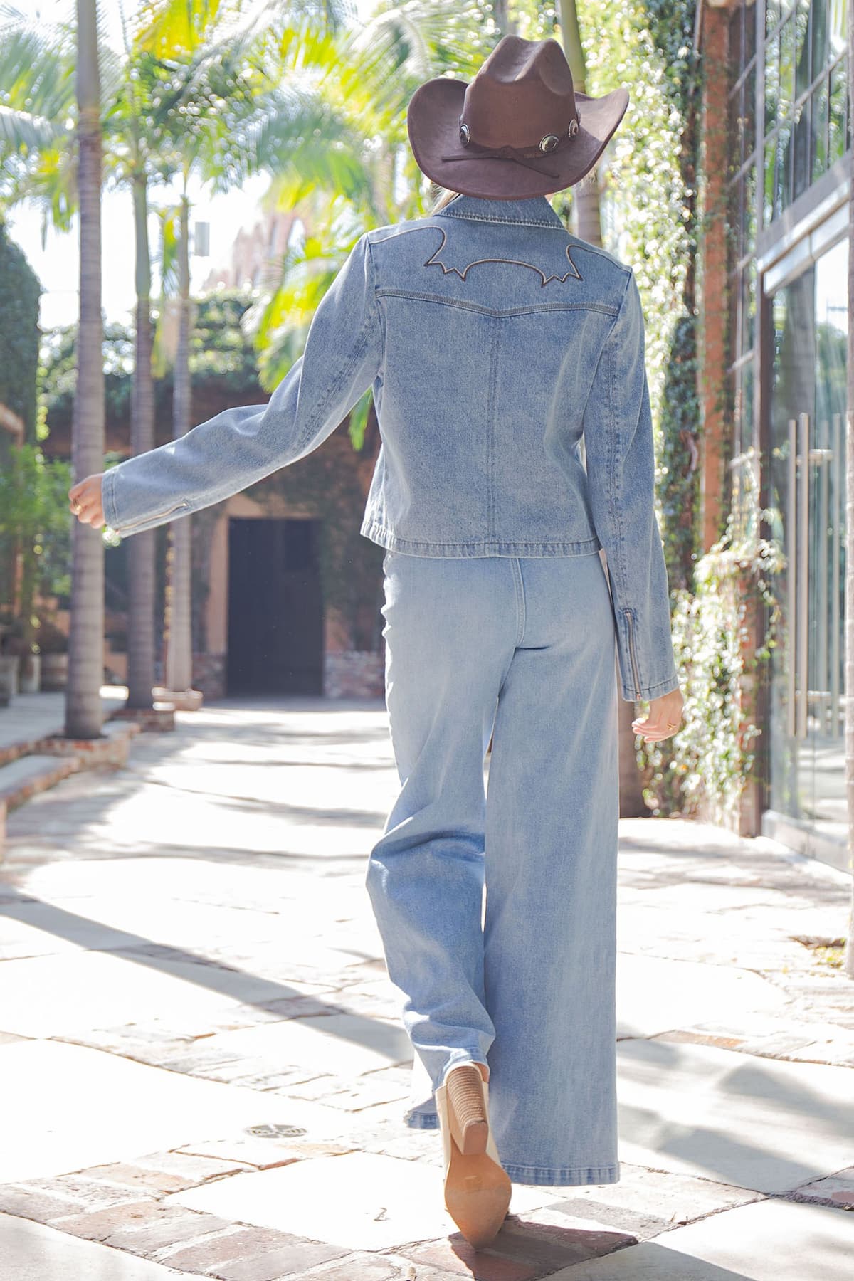 JK16138 - DENIM