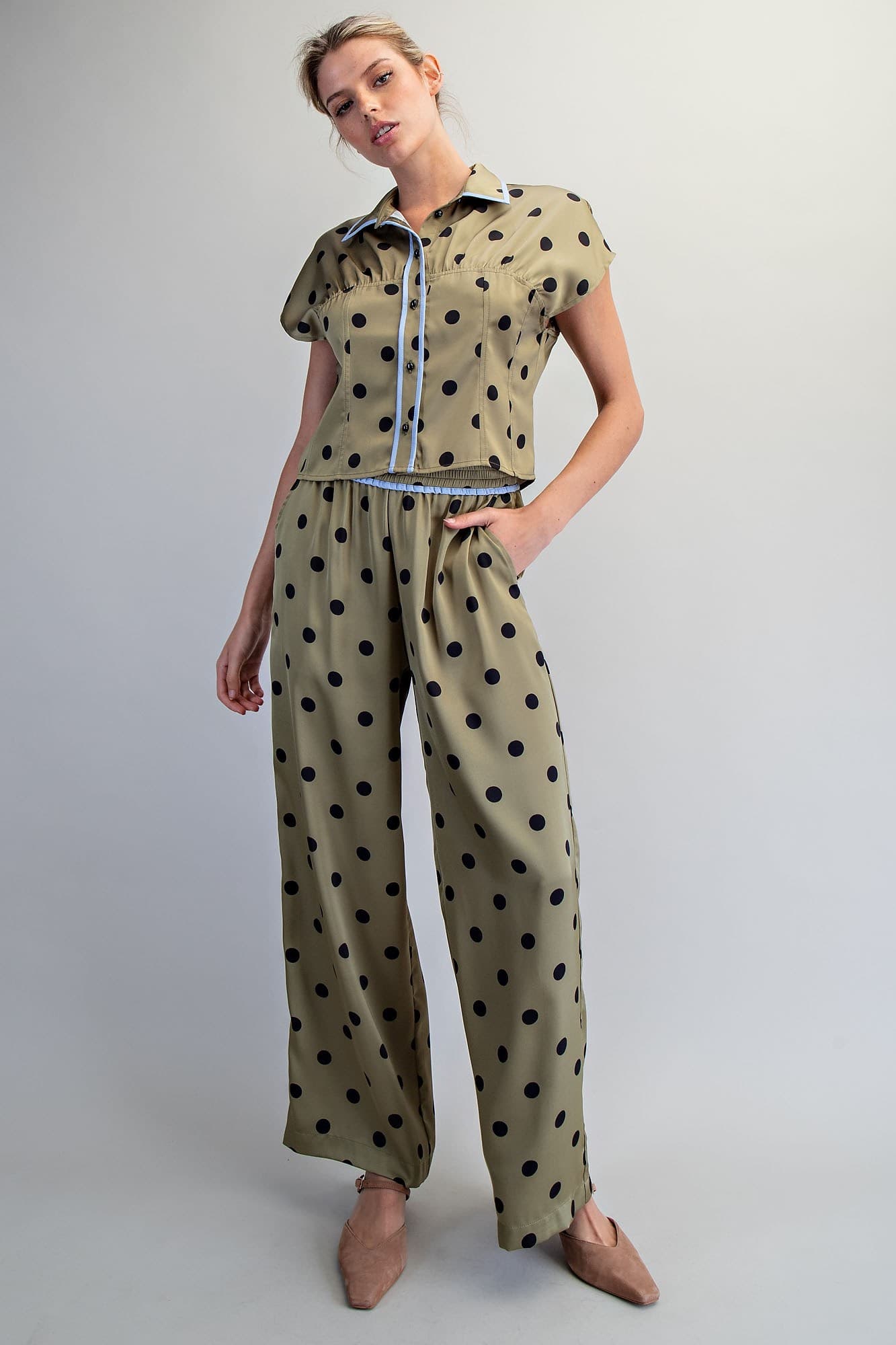 TH15620 - OLIVE