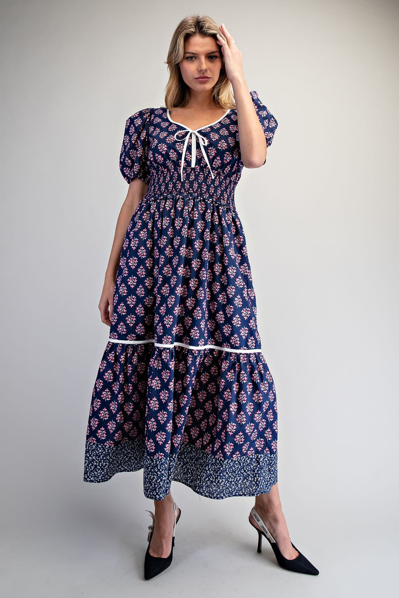 DH15572 - NAVY