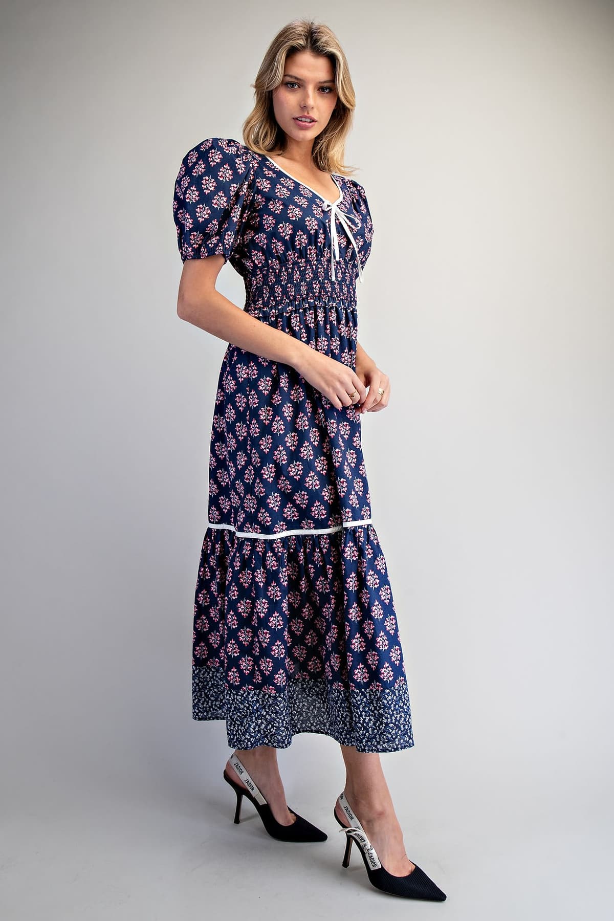 DH15572 - NAVY