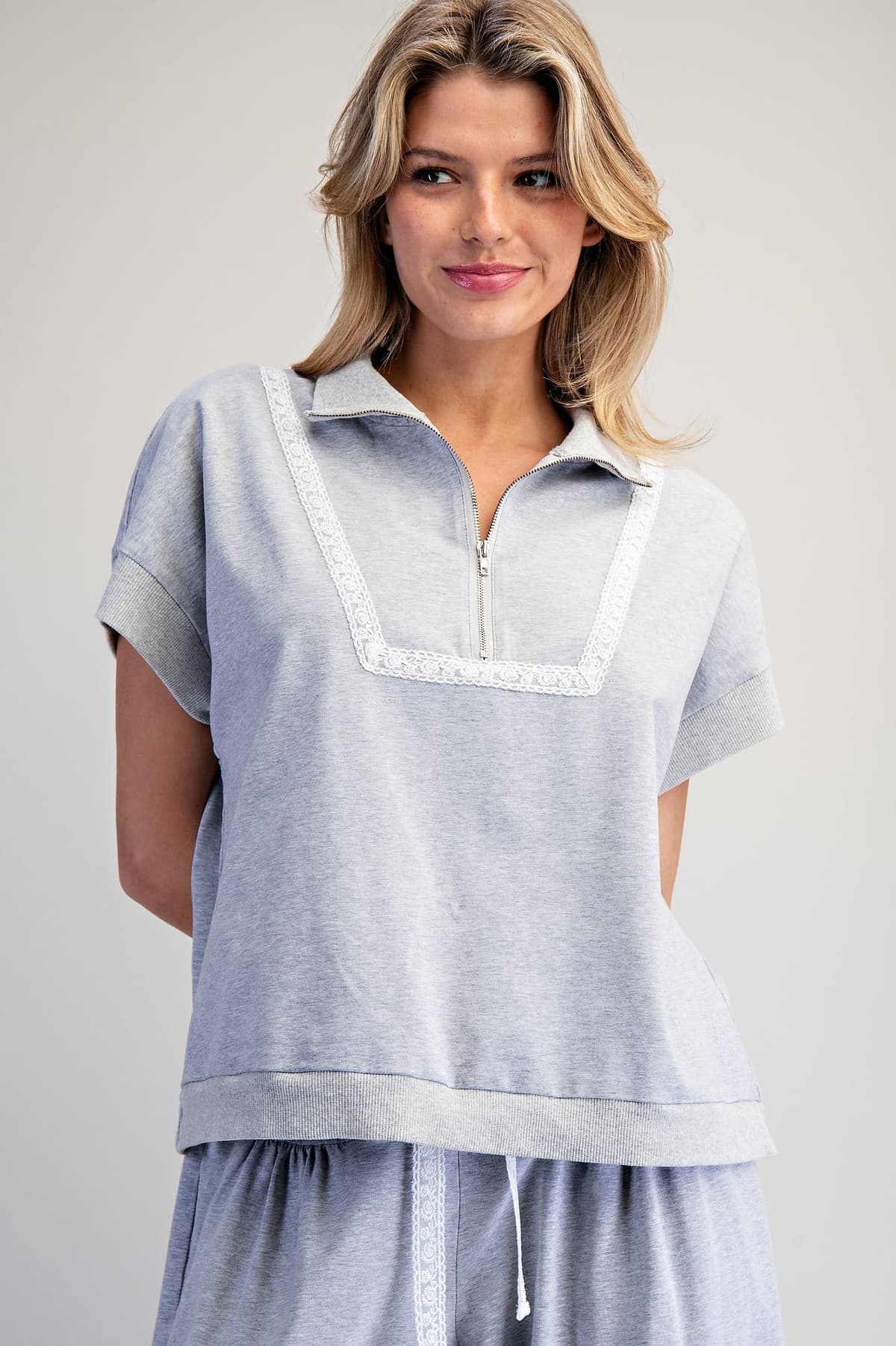 TH15562 - H GREY