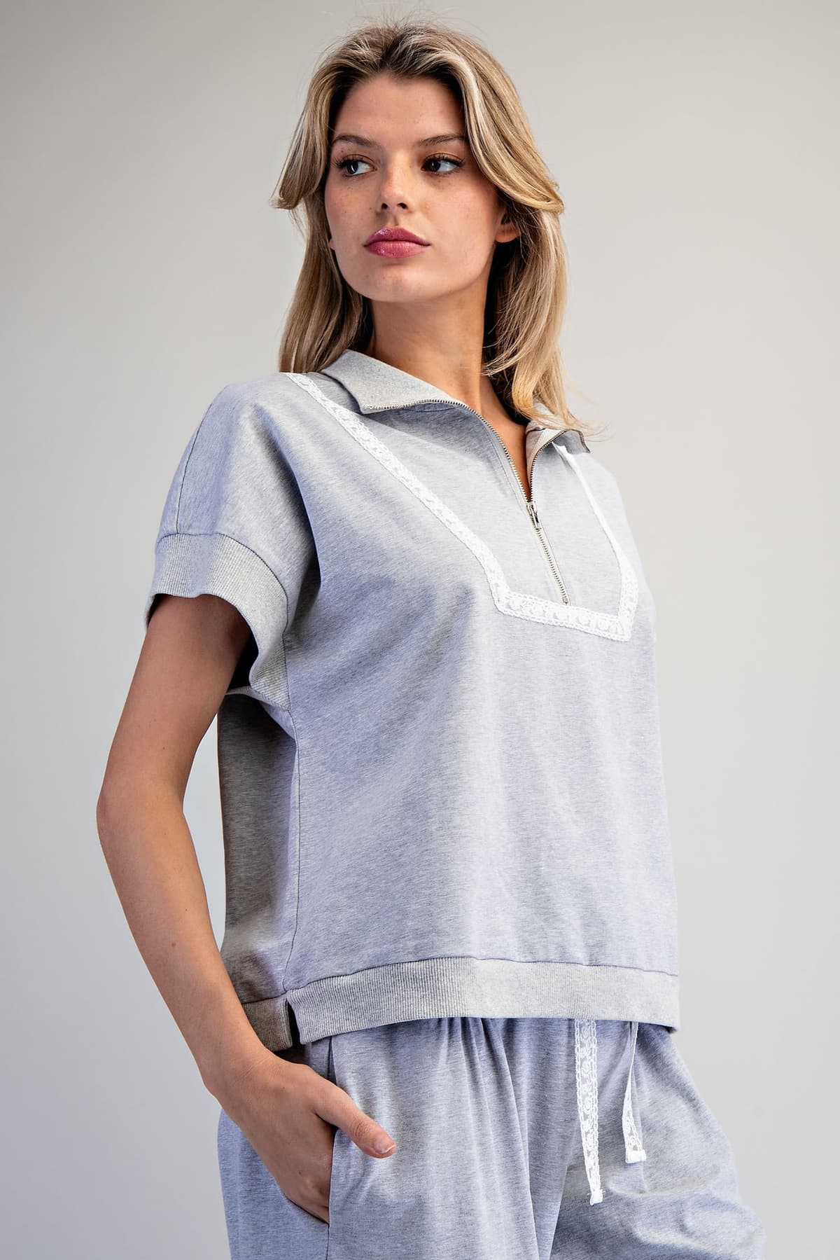 TH15562 - H GREY