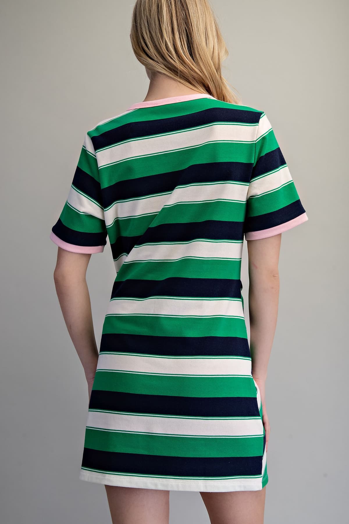 DK13242 - EVERGREEN