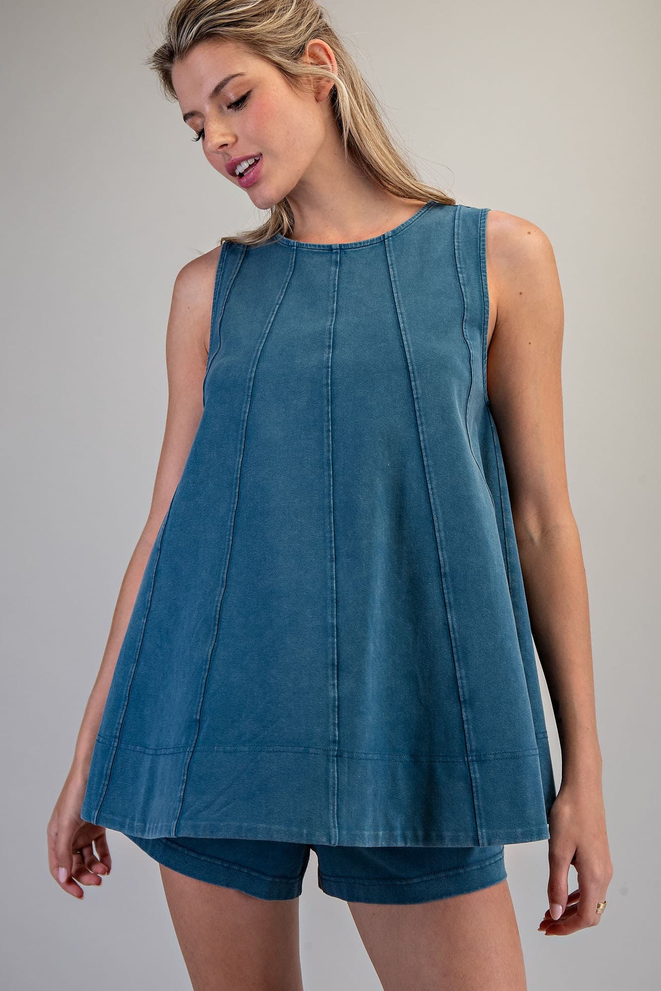 TH15323 - TEAL