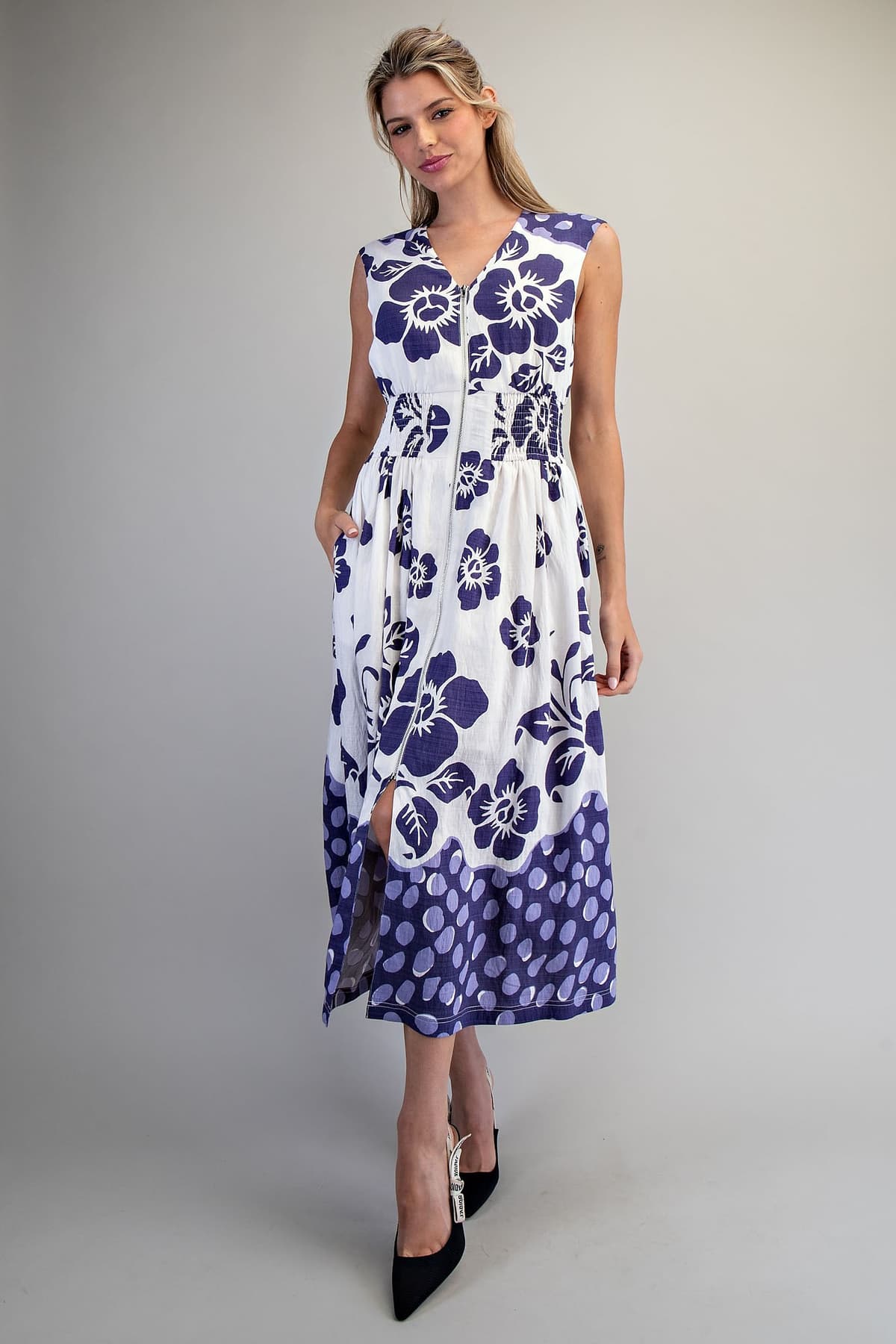 DH15555 - GRAPE