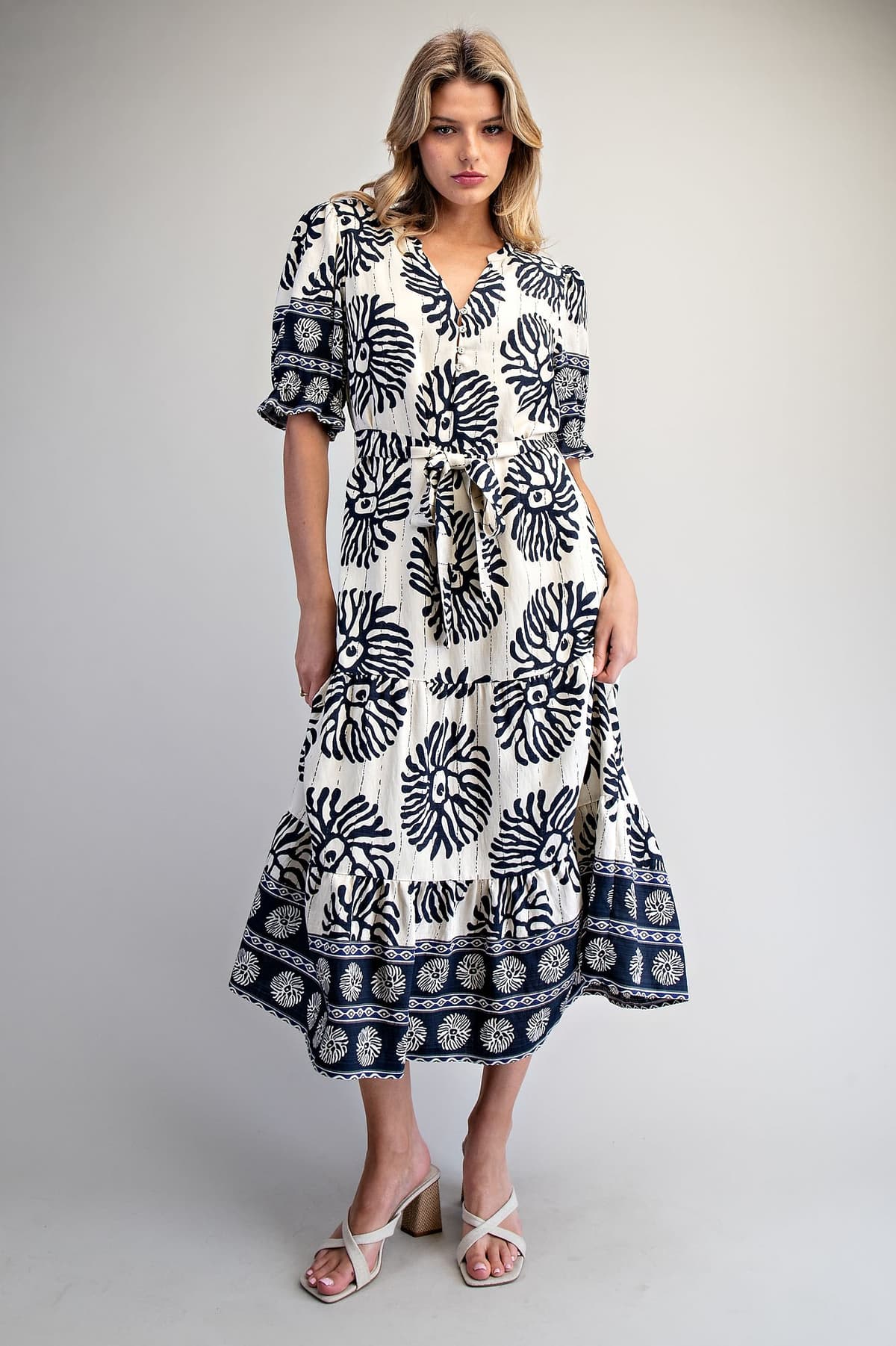 DH15636 - NAVY