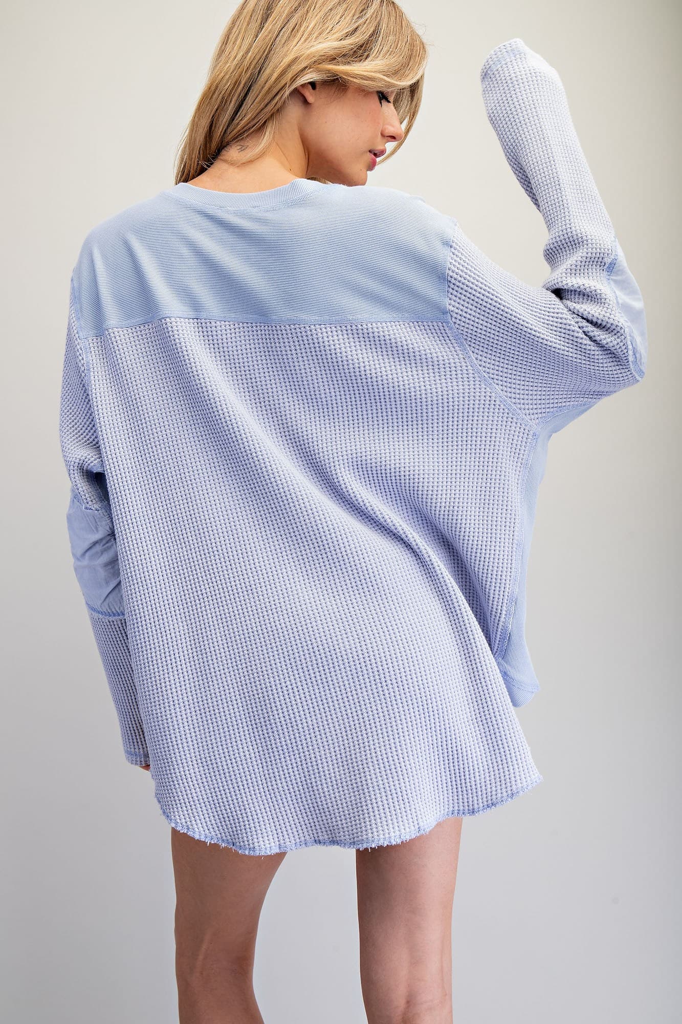 TH15469 - PALE BLUE