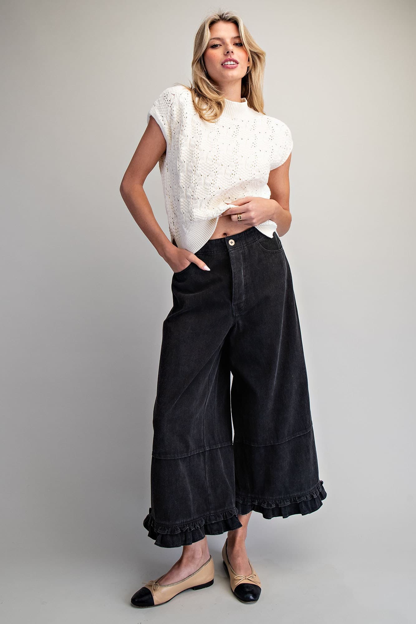 PH15714 - ASH BLACK