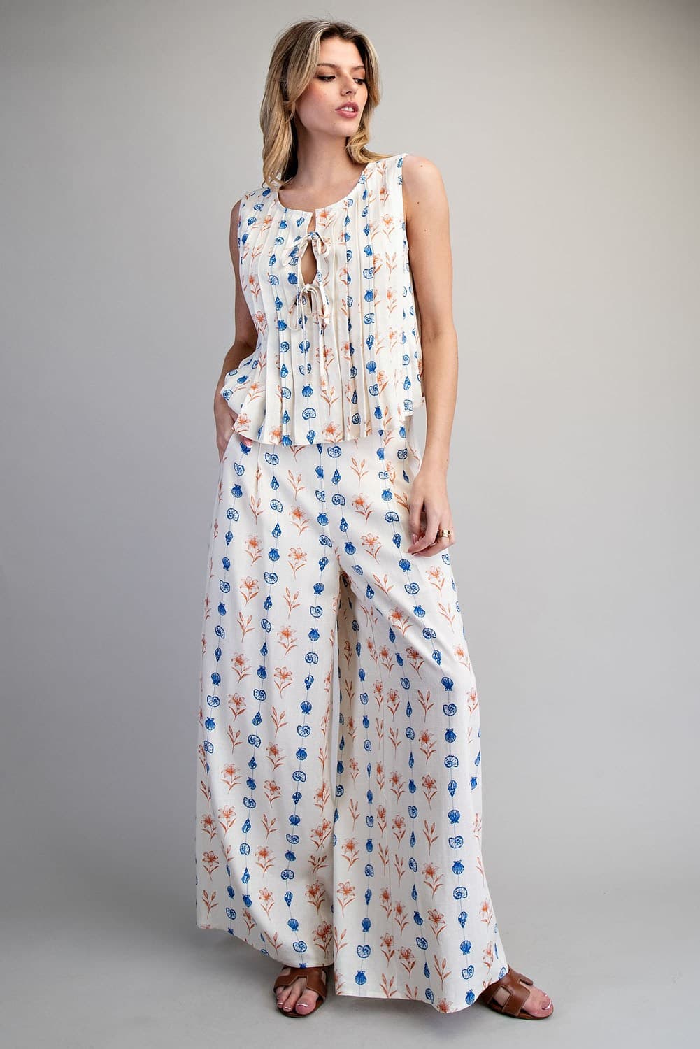 PH15479 - CORAL COAST