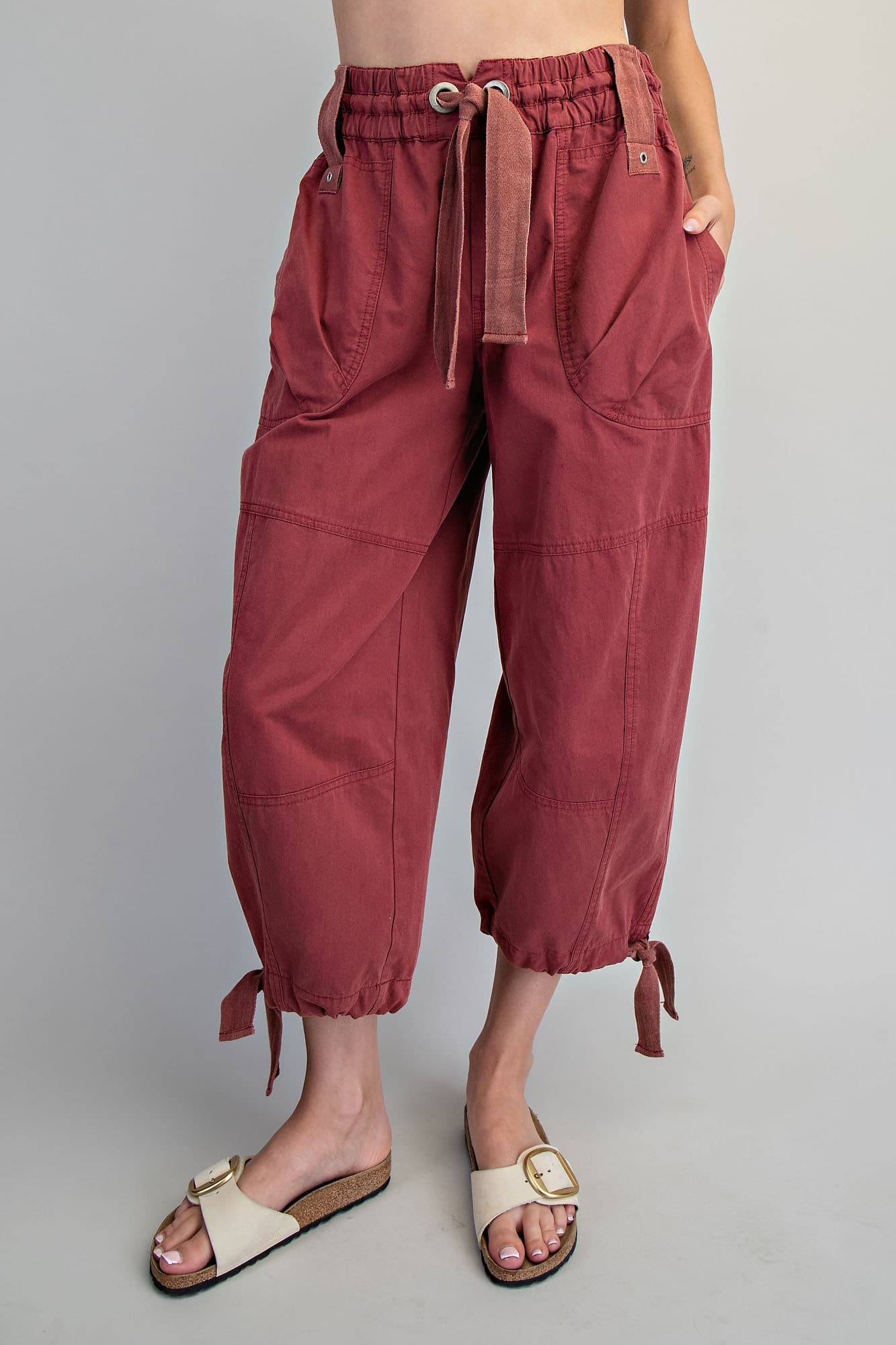 PH15321 - BRICK ROSE