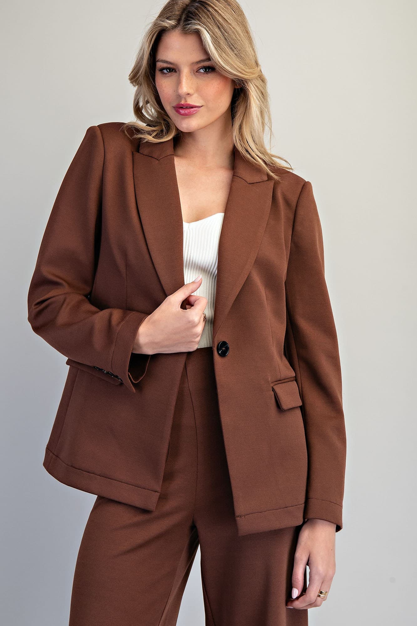 JK14325 - BROWN