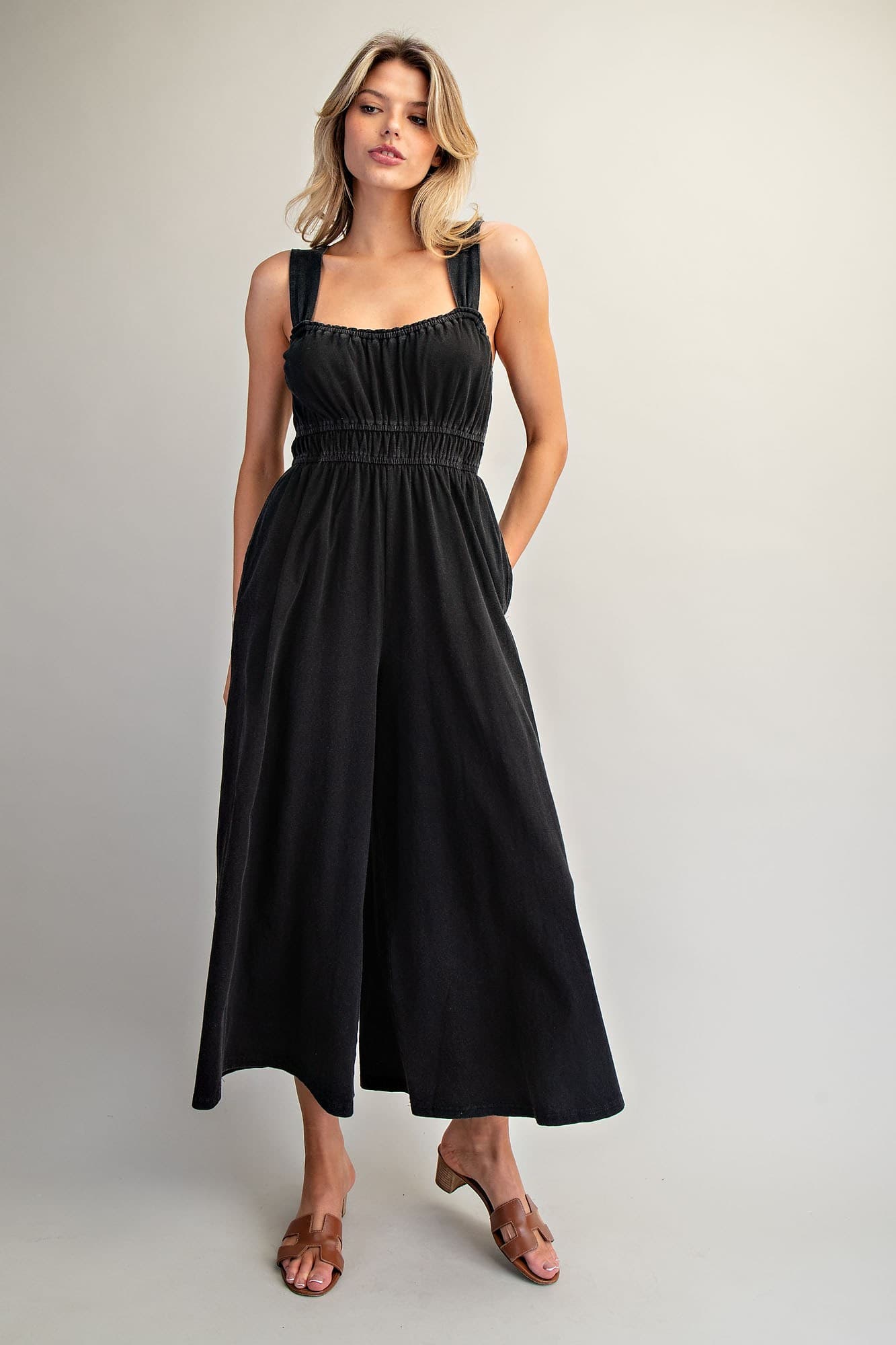 BK16142 - ASH BLACK