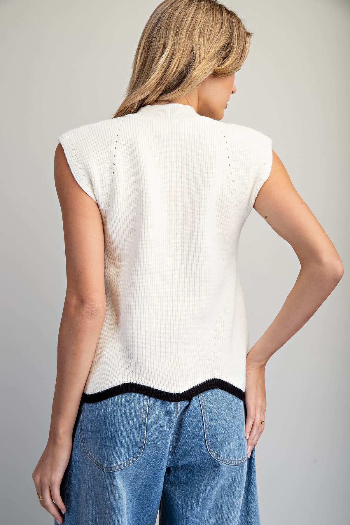 SH15767 - OFF WHITE
