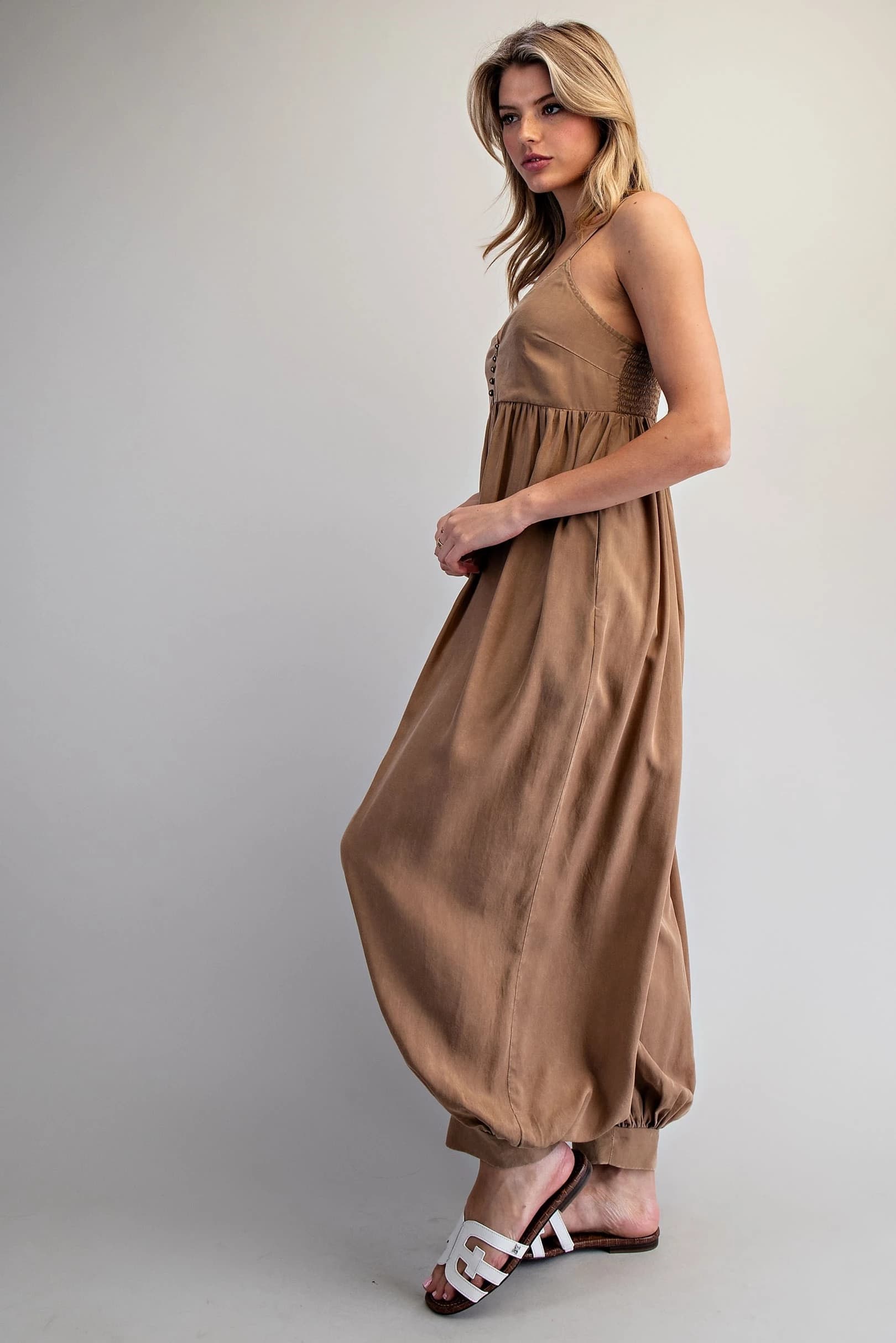 BK16207 - MOSS MUSHROOM