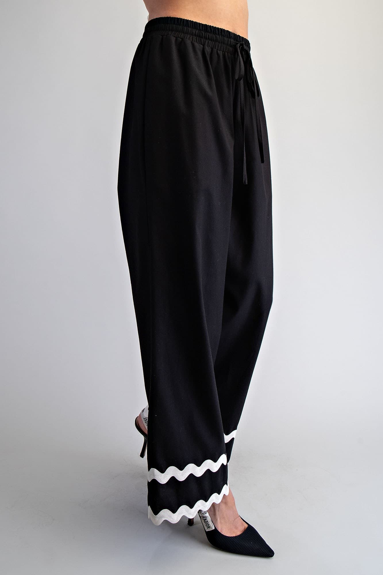 PK16104 - BLACK