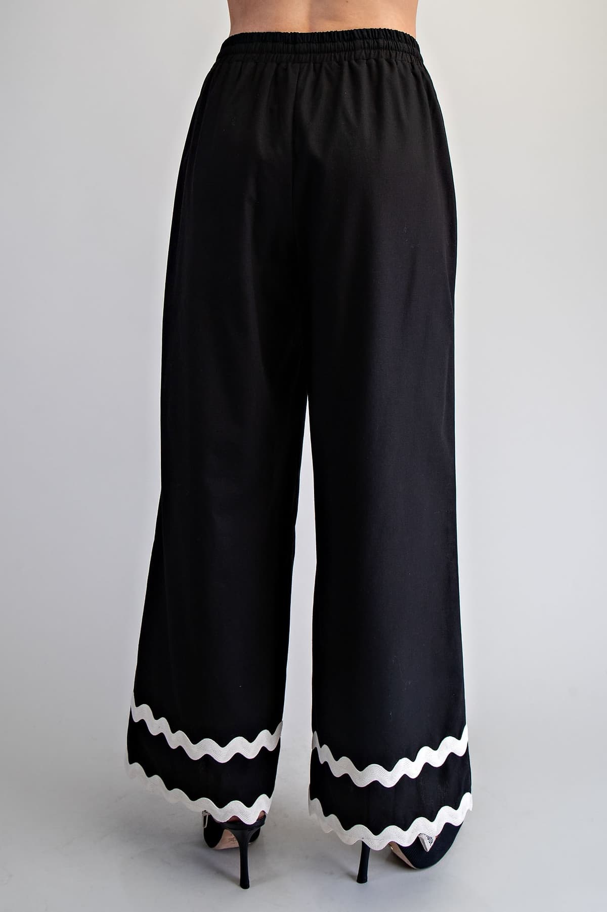 PK16104 - BLACK
