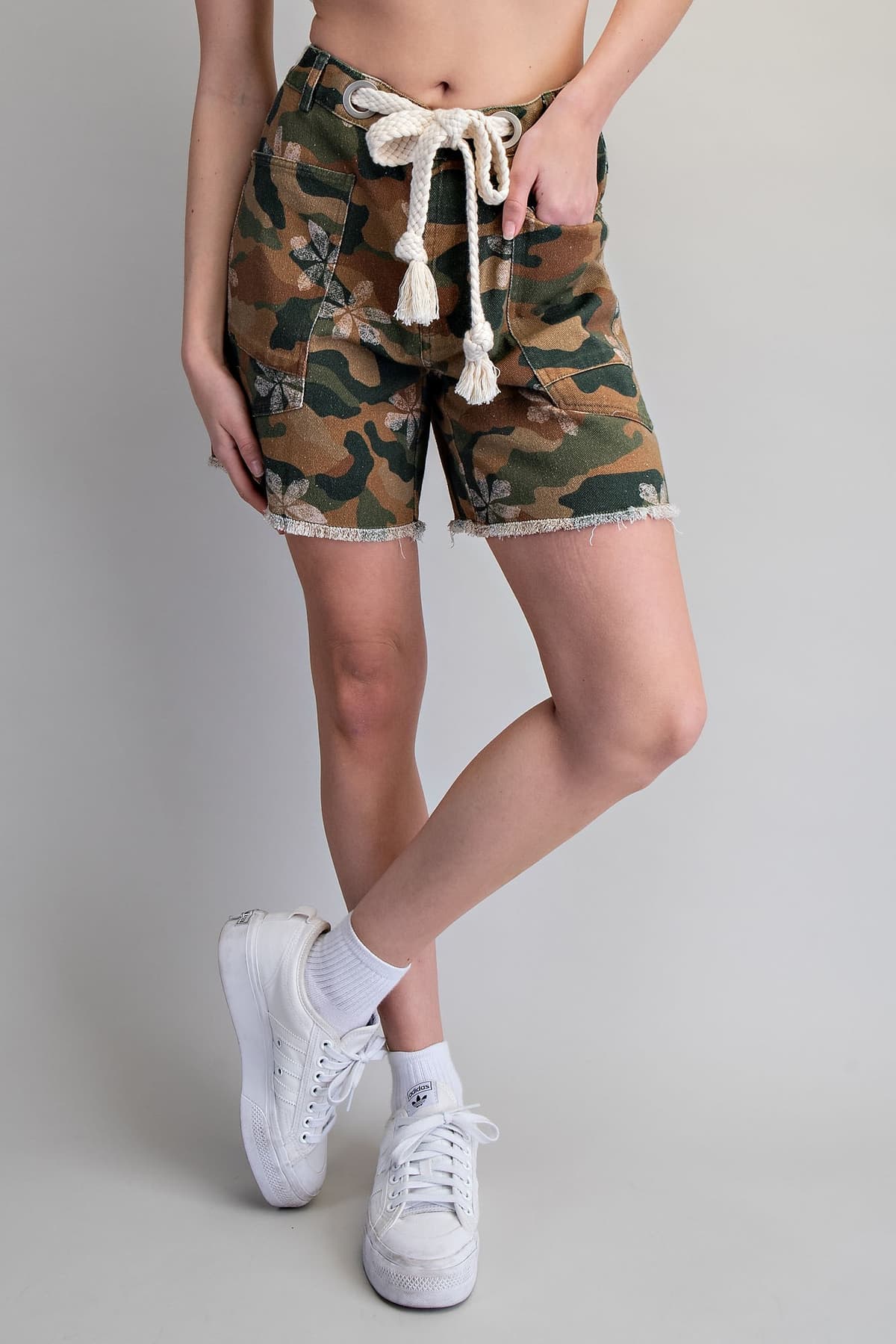 PH15682 - CAMO