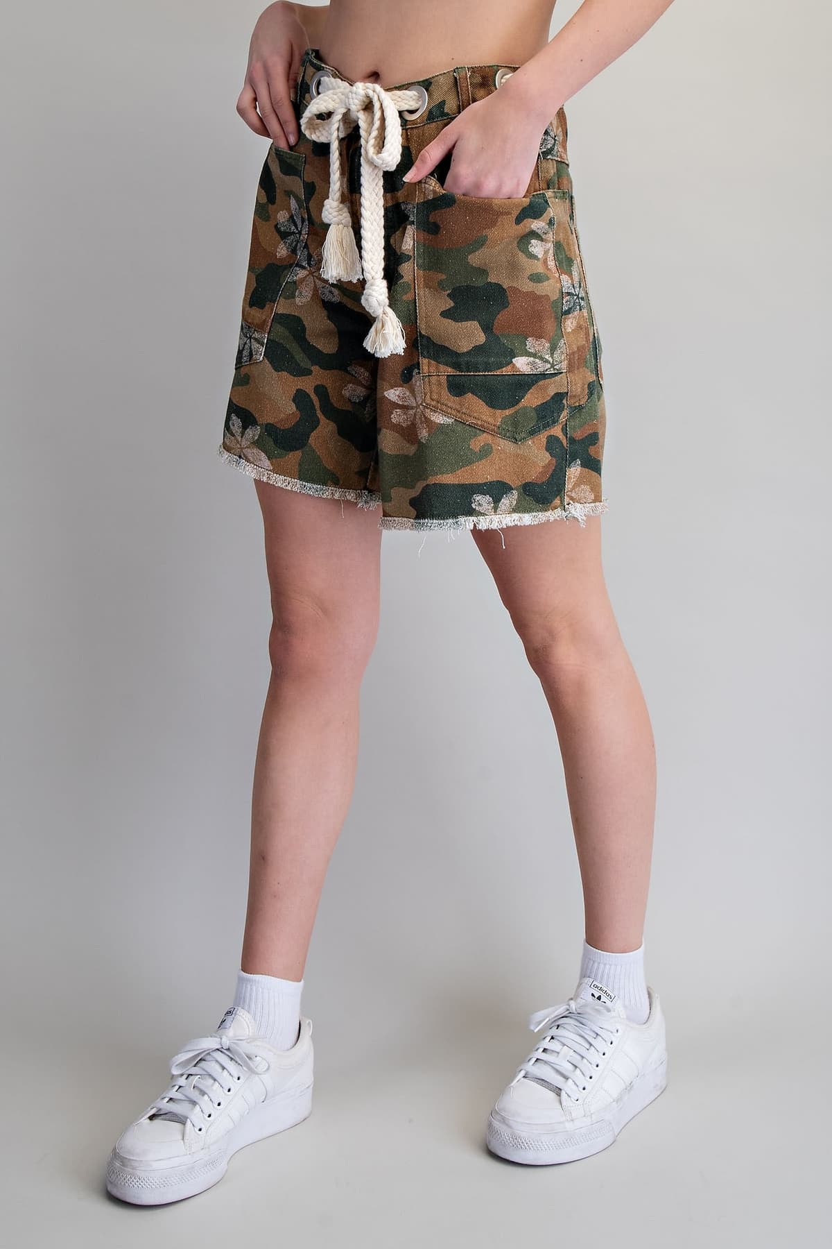 PH15682 - CAMO