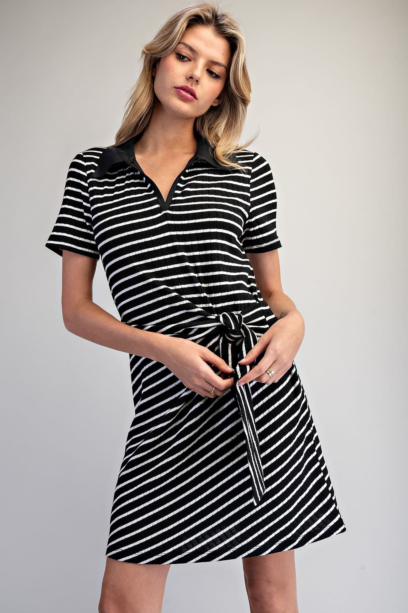 DH15357 - BLACK