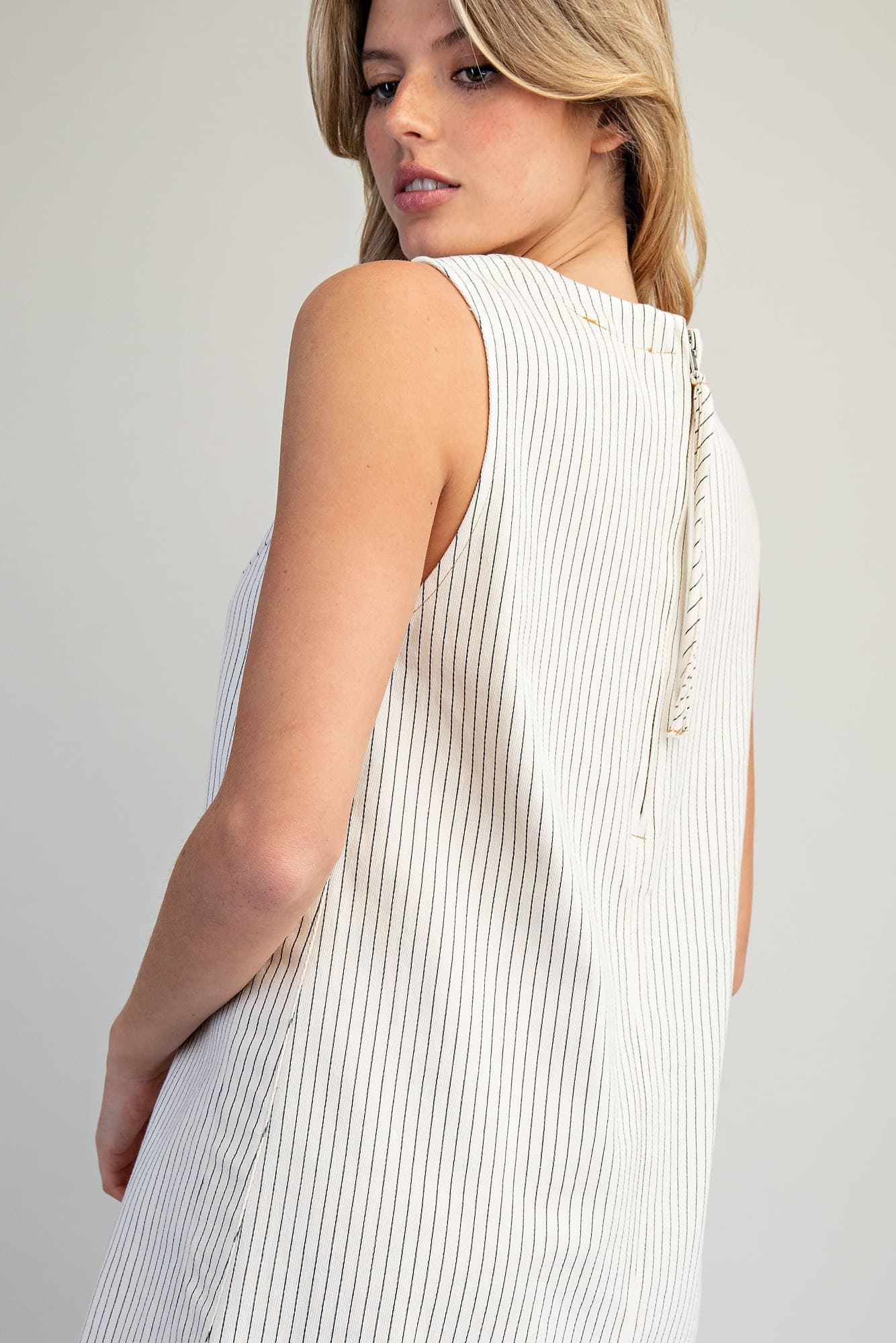 DK16292 - OFF WHITE