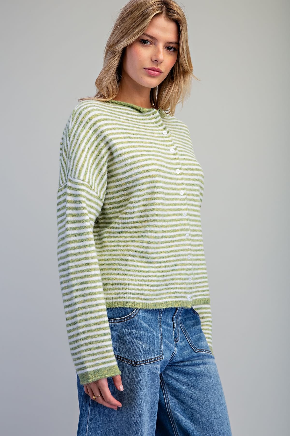 SJH15685 - AVOCADO