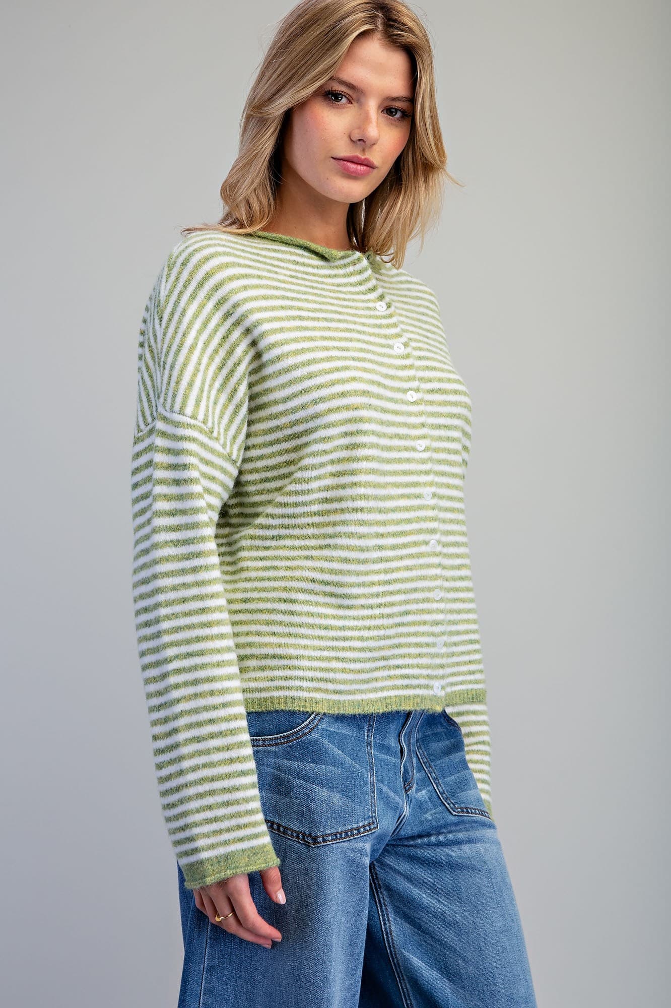 SJH15685 - AVOCADO