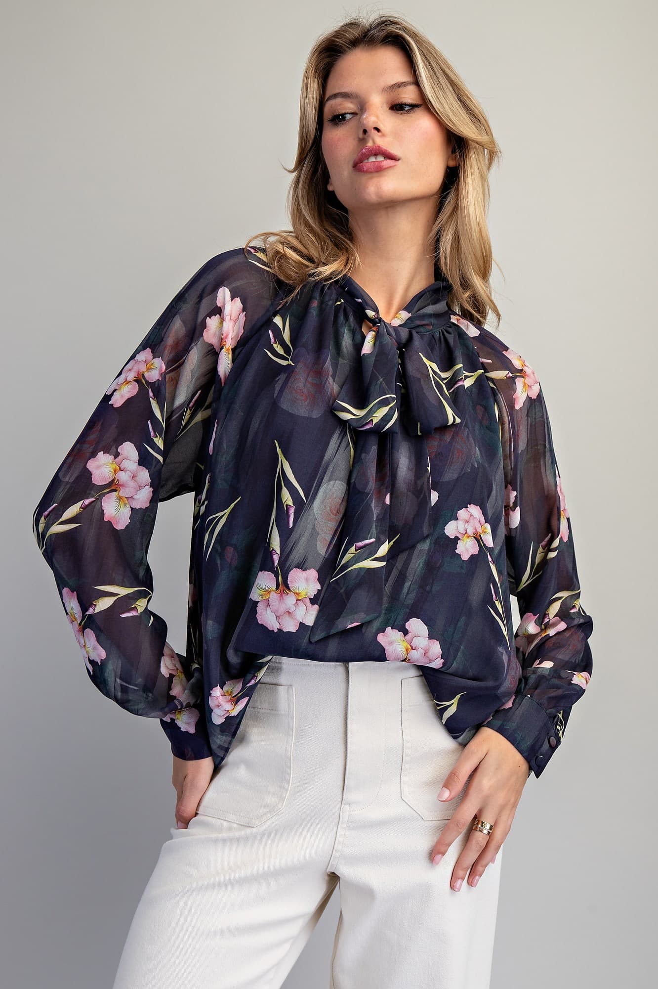 TK16242 - NAVY