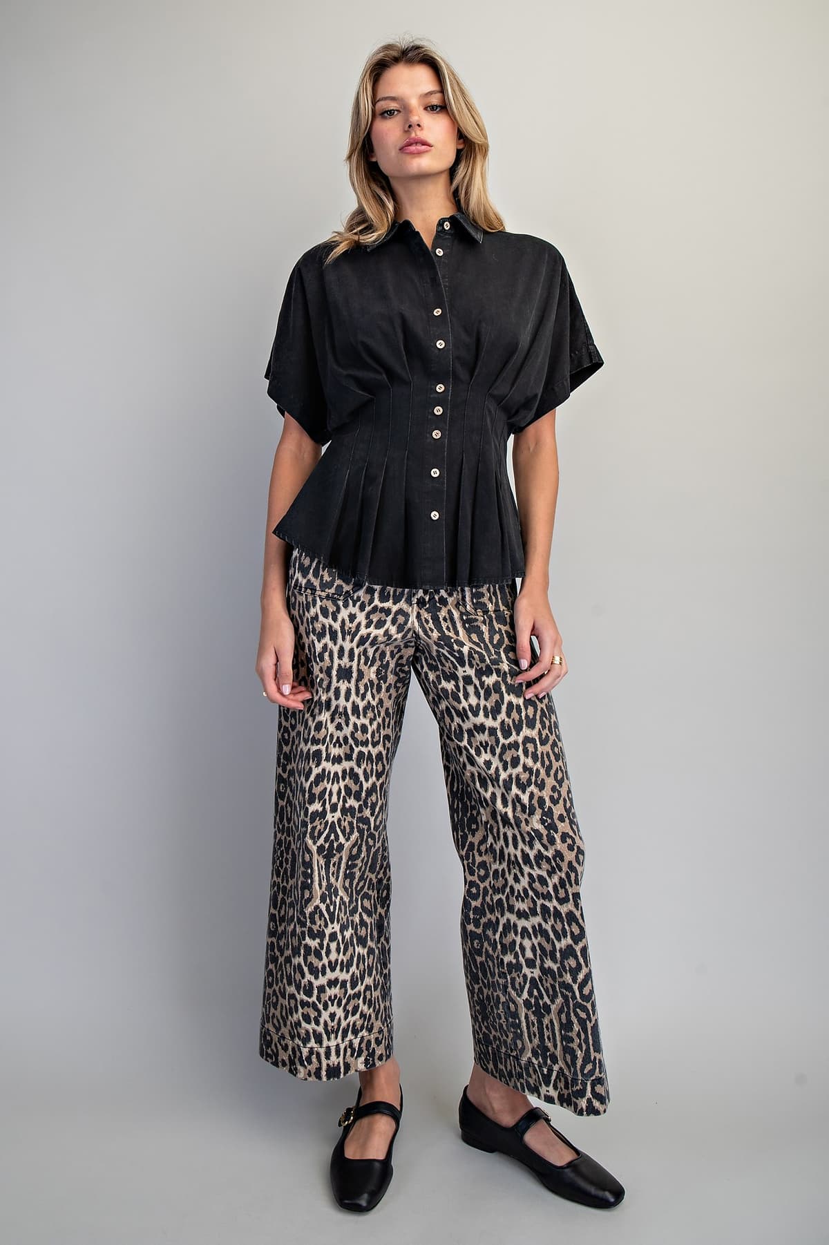 TK16396 - ASH BLACK