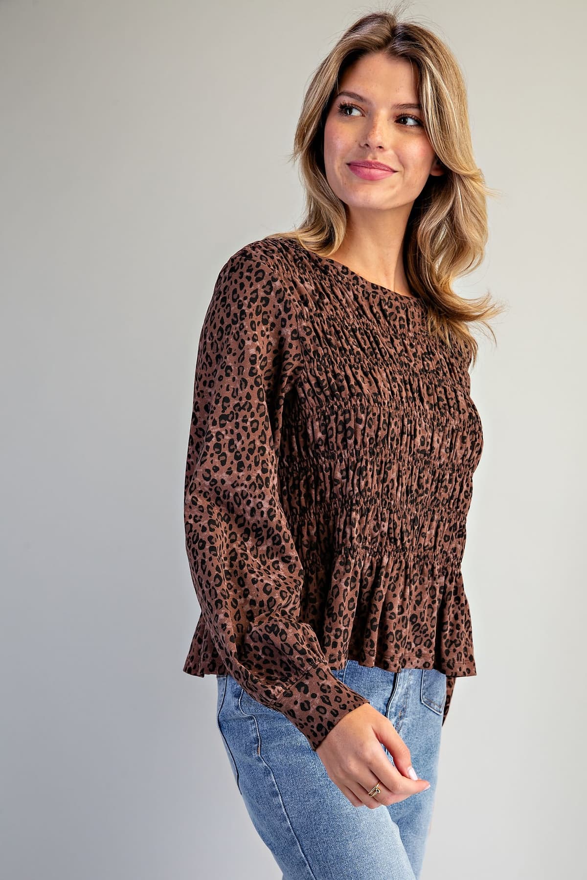 TH15812 - BROWN