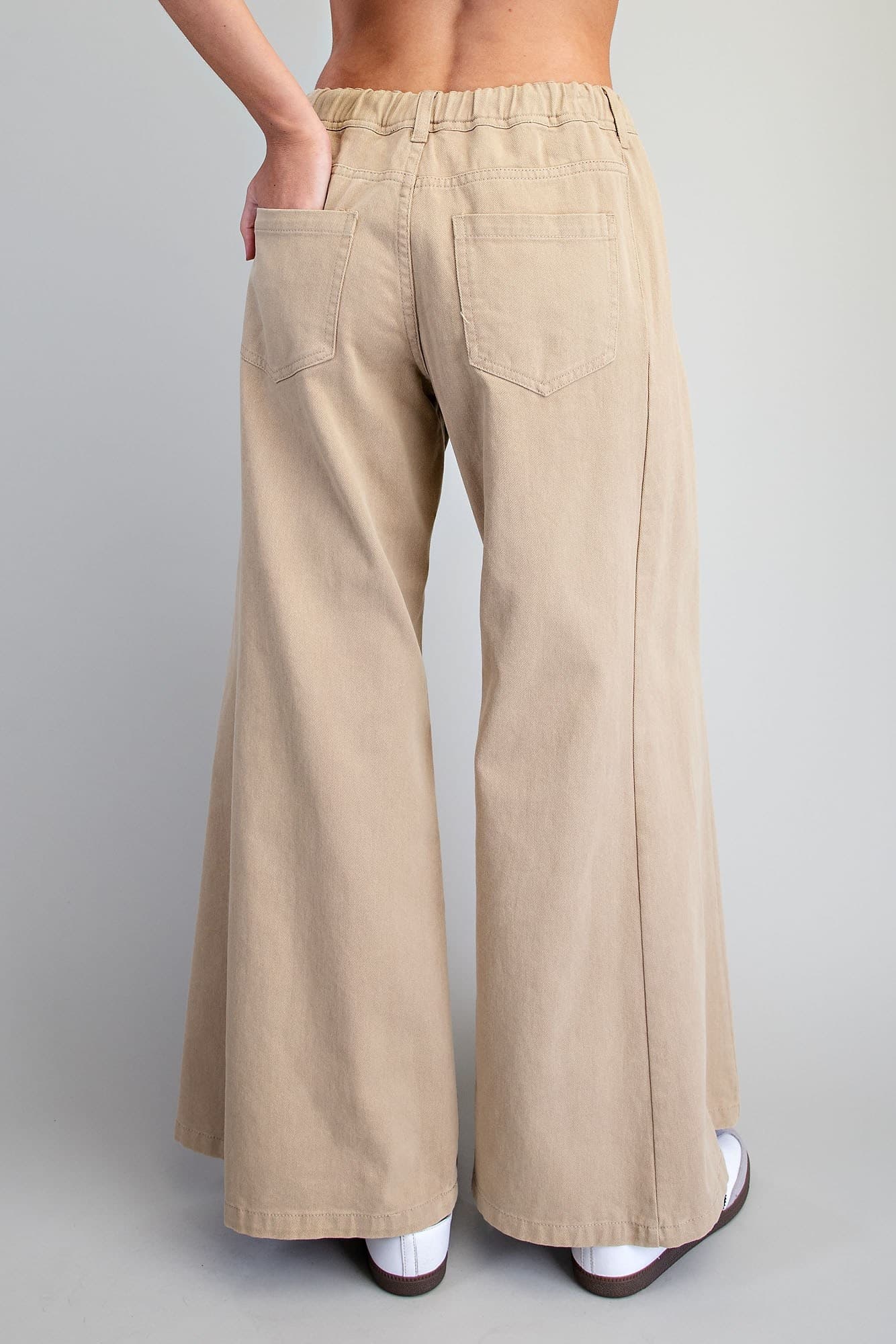 PH15829 - TAUPE