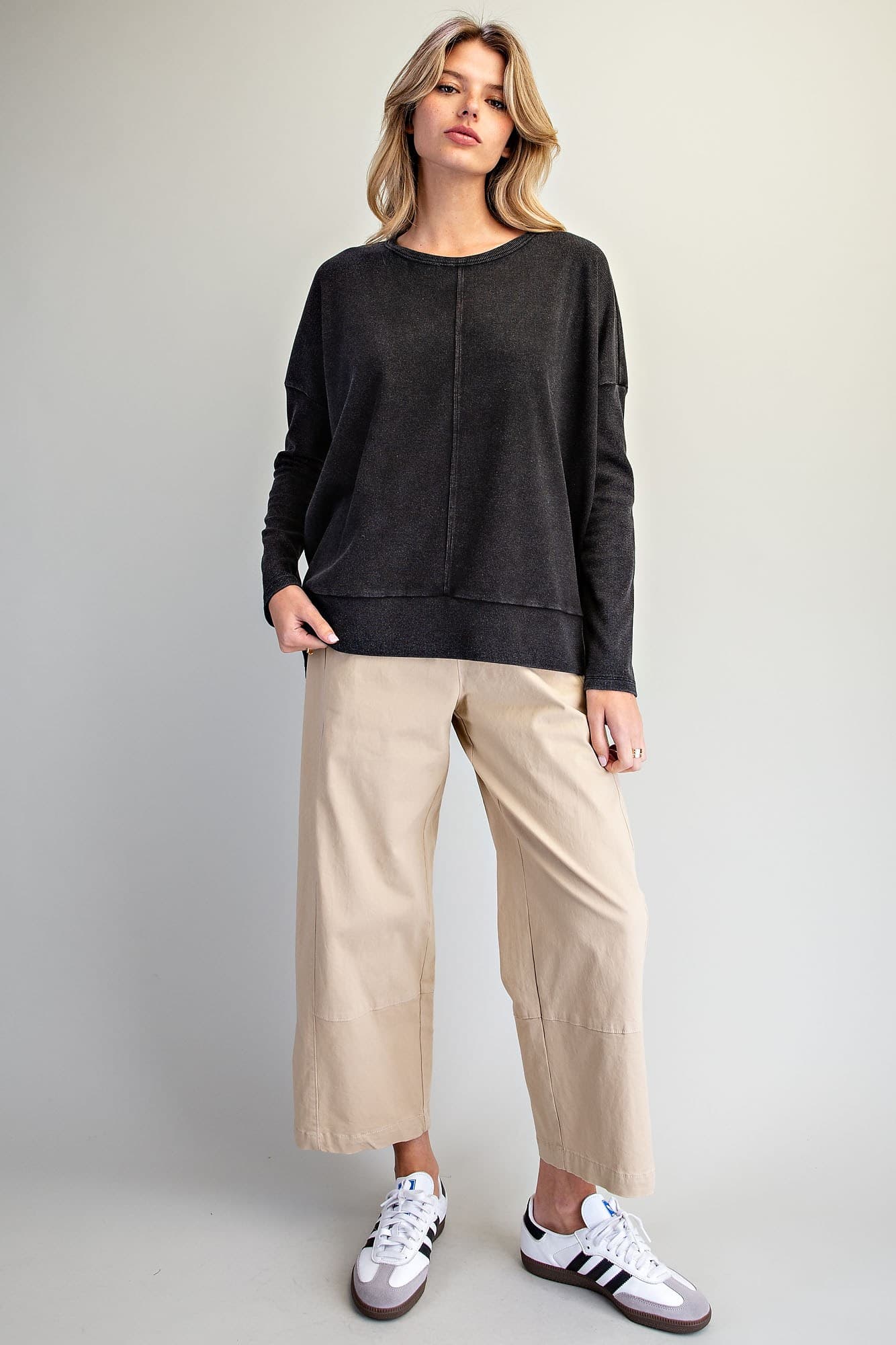 TK16056 - ASH BLACK
