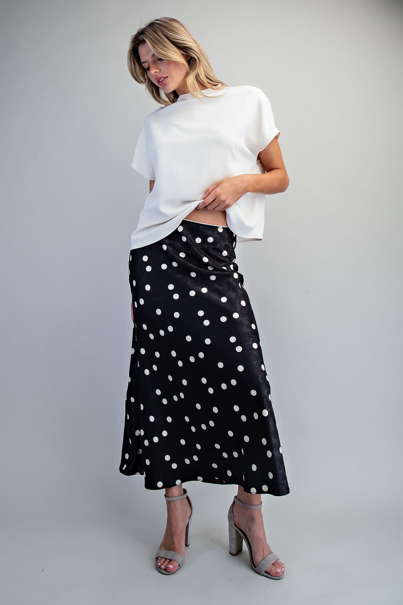 SHS15858 - BLACK