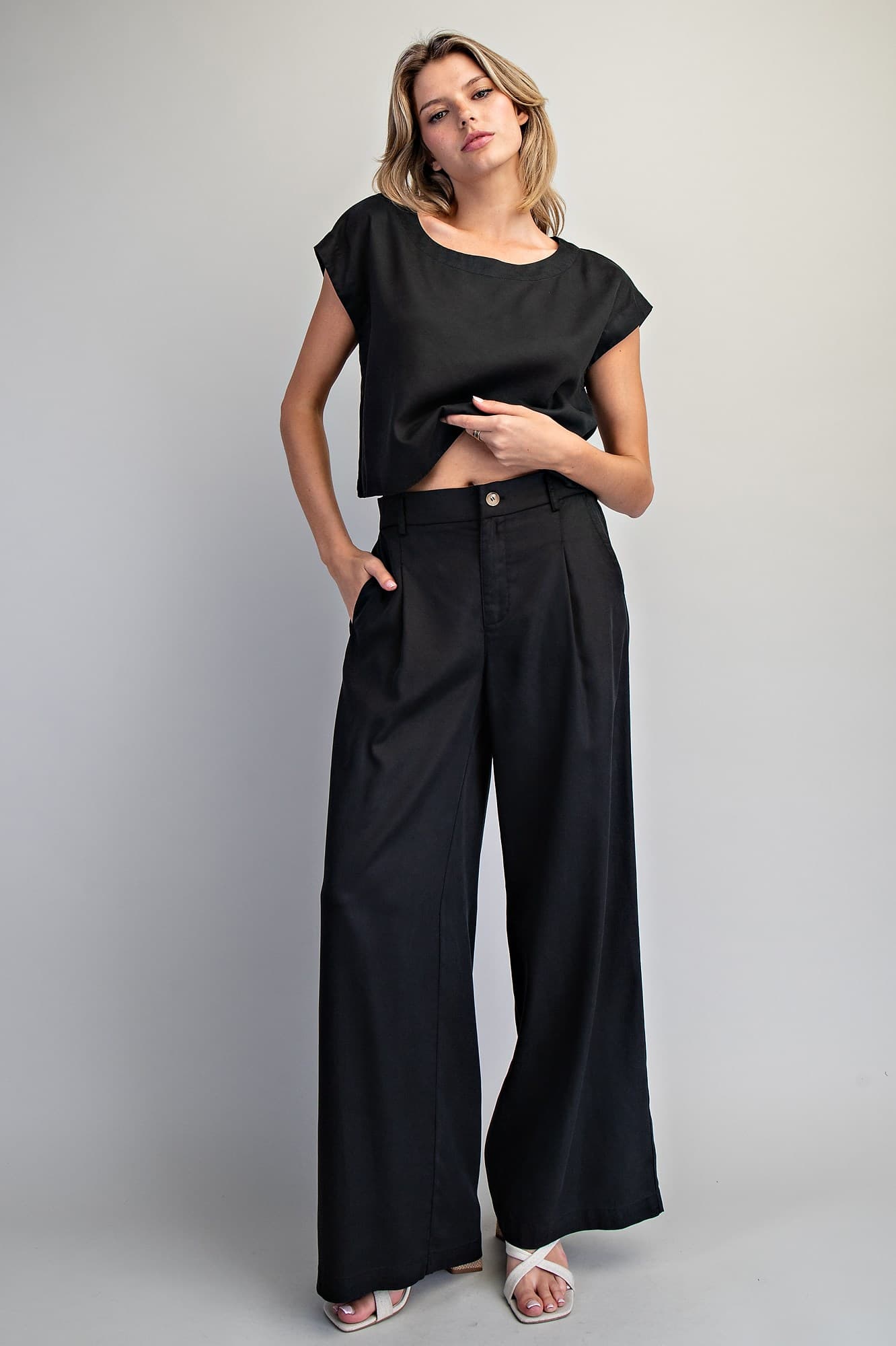 PK16064 - ASH BLACK