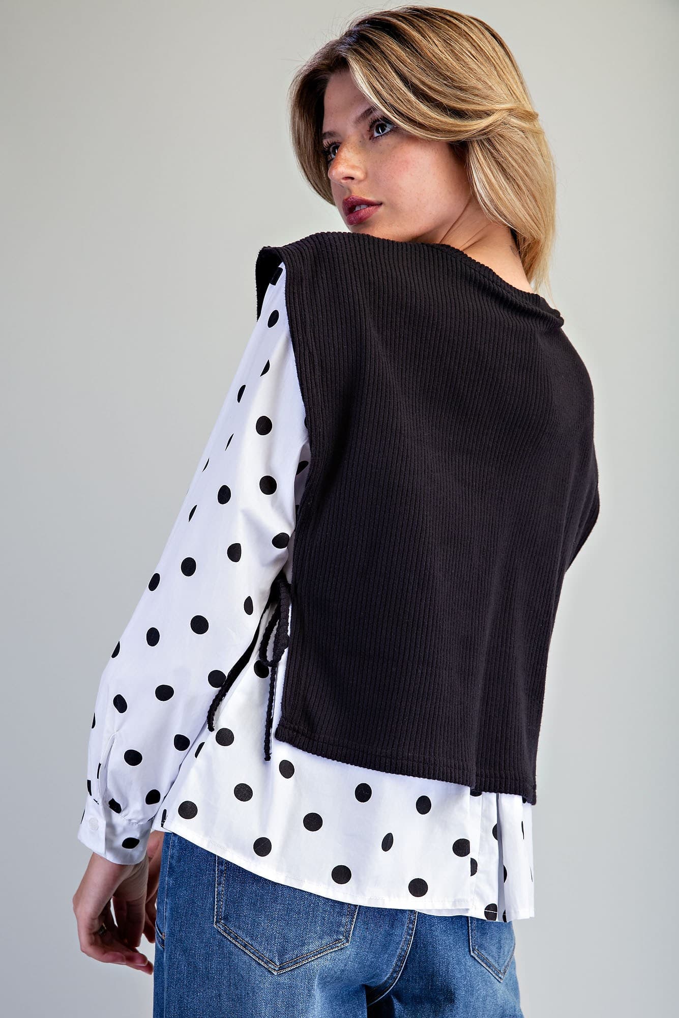 TH15757 - BLACK