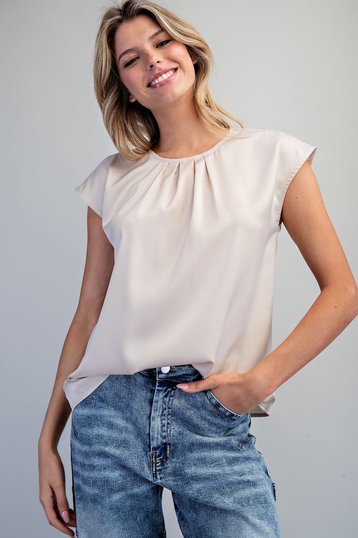 TK16393 - CHAMPAGNE