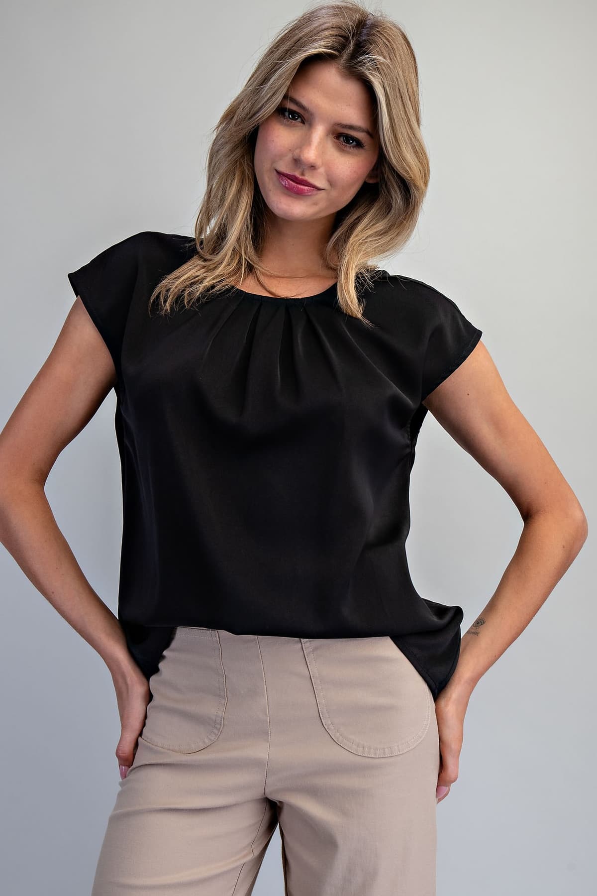 TK16393 - BLACK