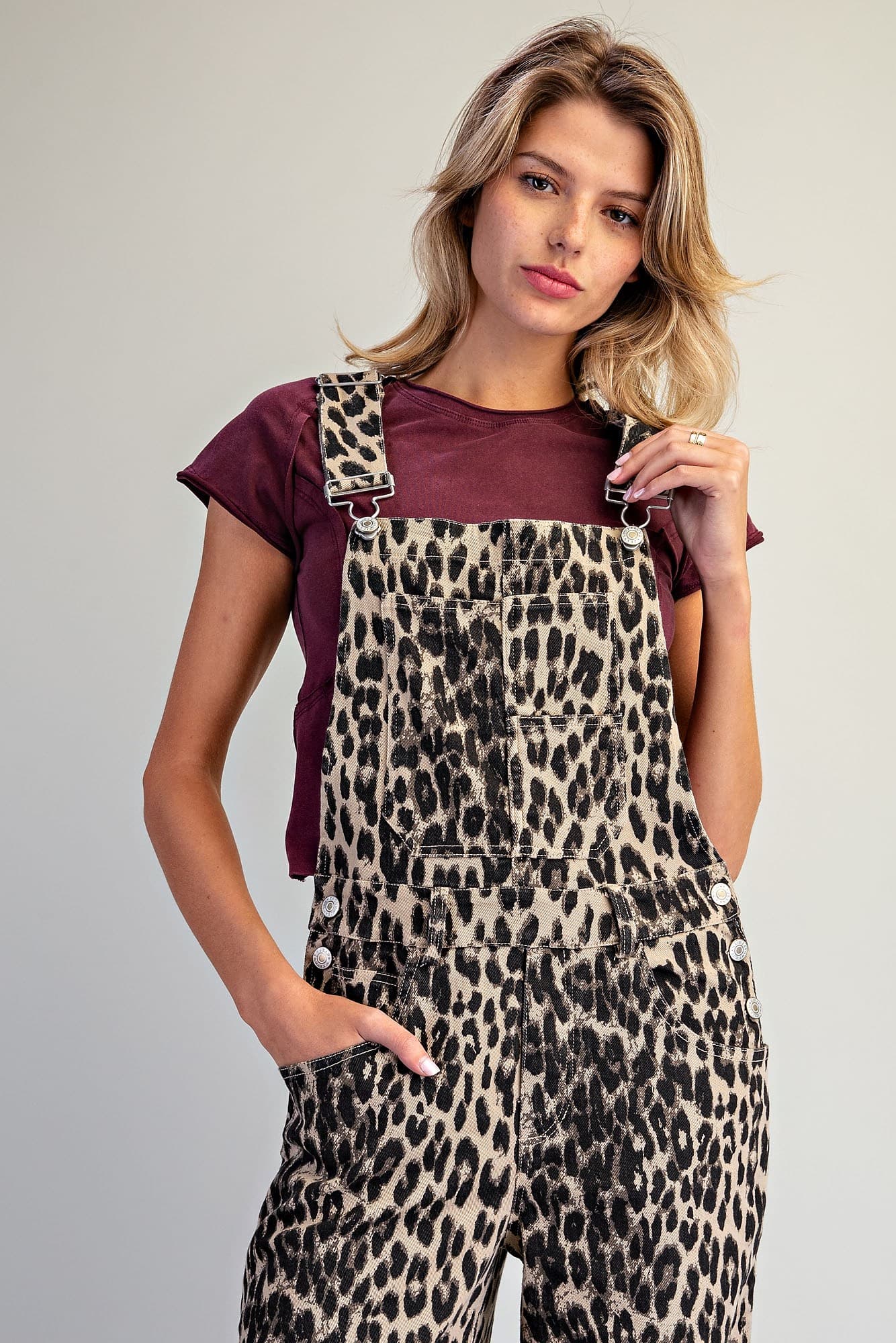 BK16409 - LEOPARD