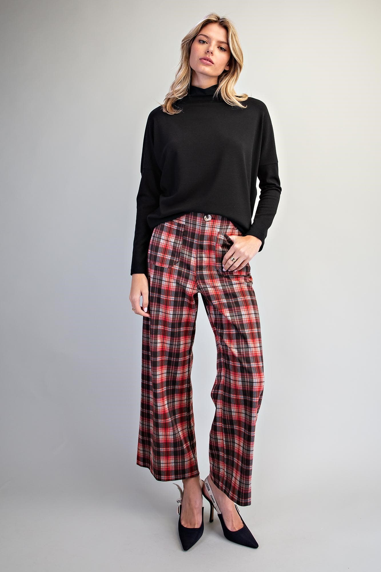 TK16251 - BLACK