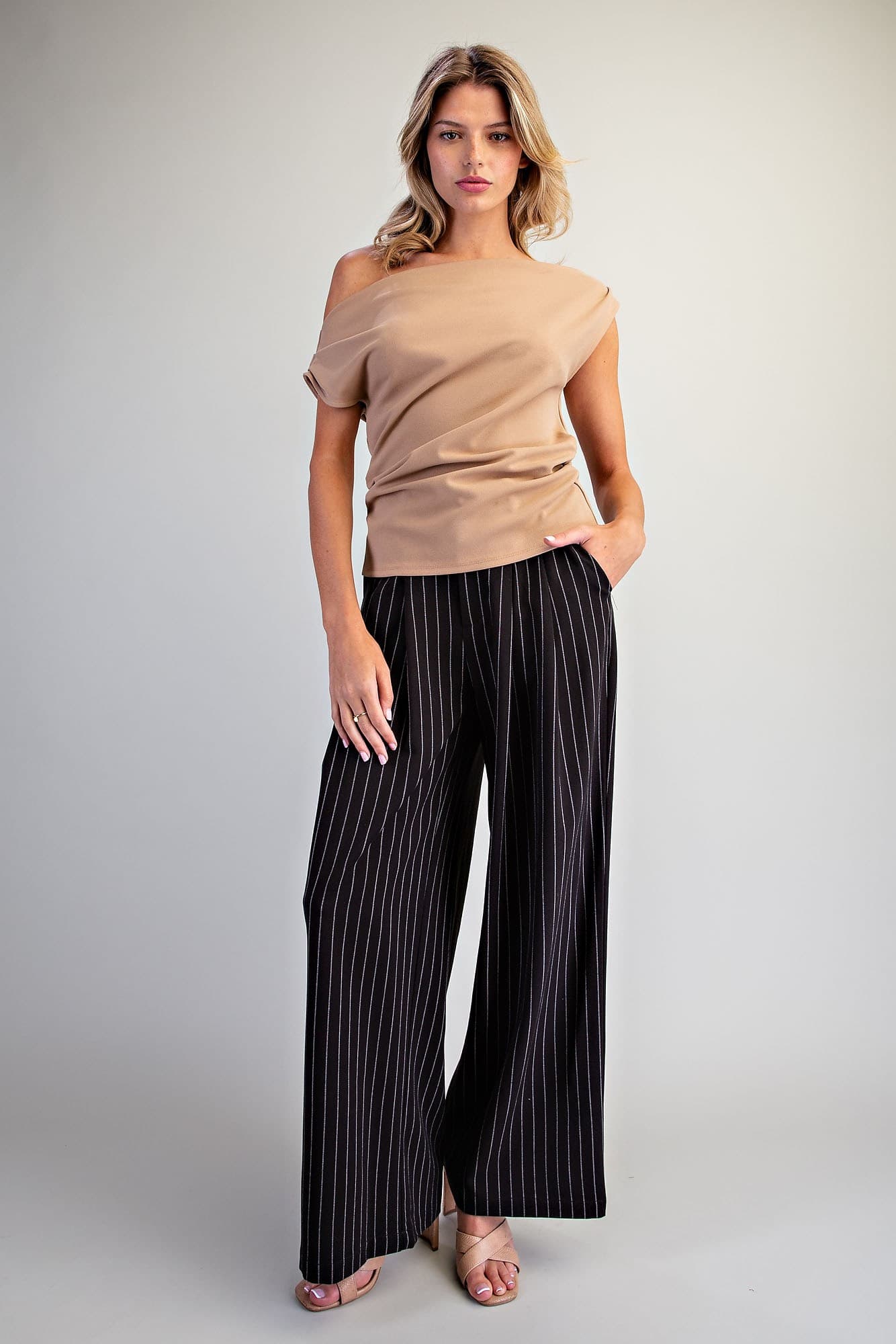 TK16392 - COCO