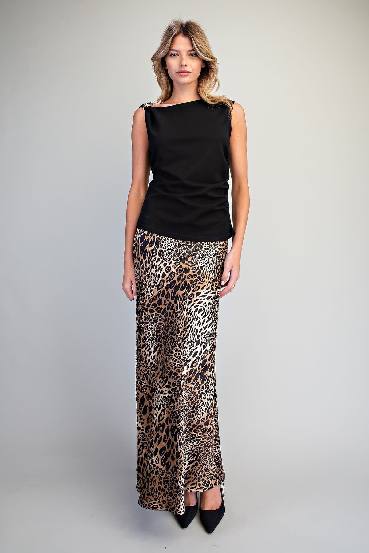 TK16470 - BLACK